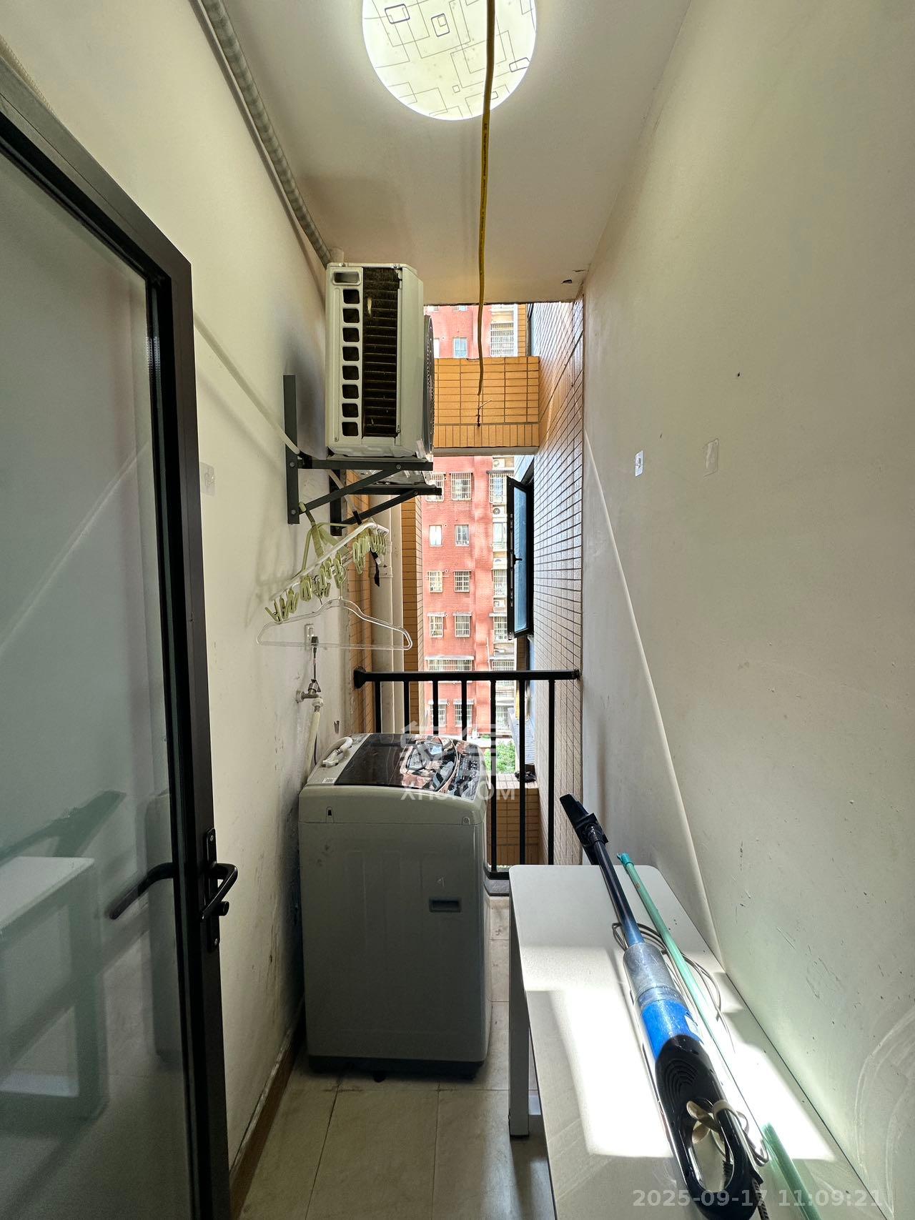 正旺国际铭城(正旺U公馆) 2室2厅1卫 2300.0元/月 正旺国际铭城(正旺U公馆) 2室2厅1卫 2300.0元/月室内图