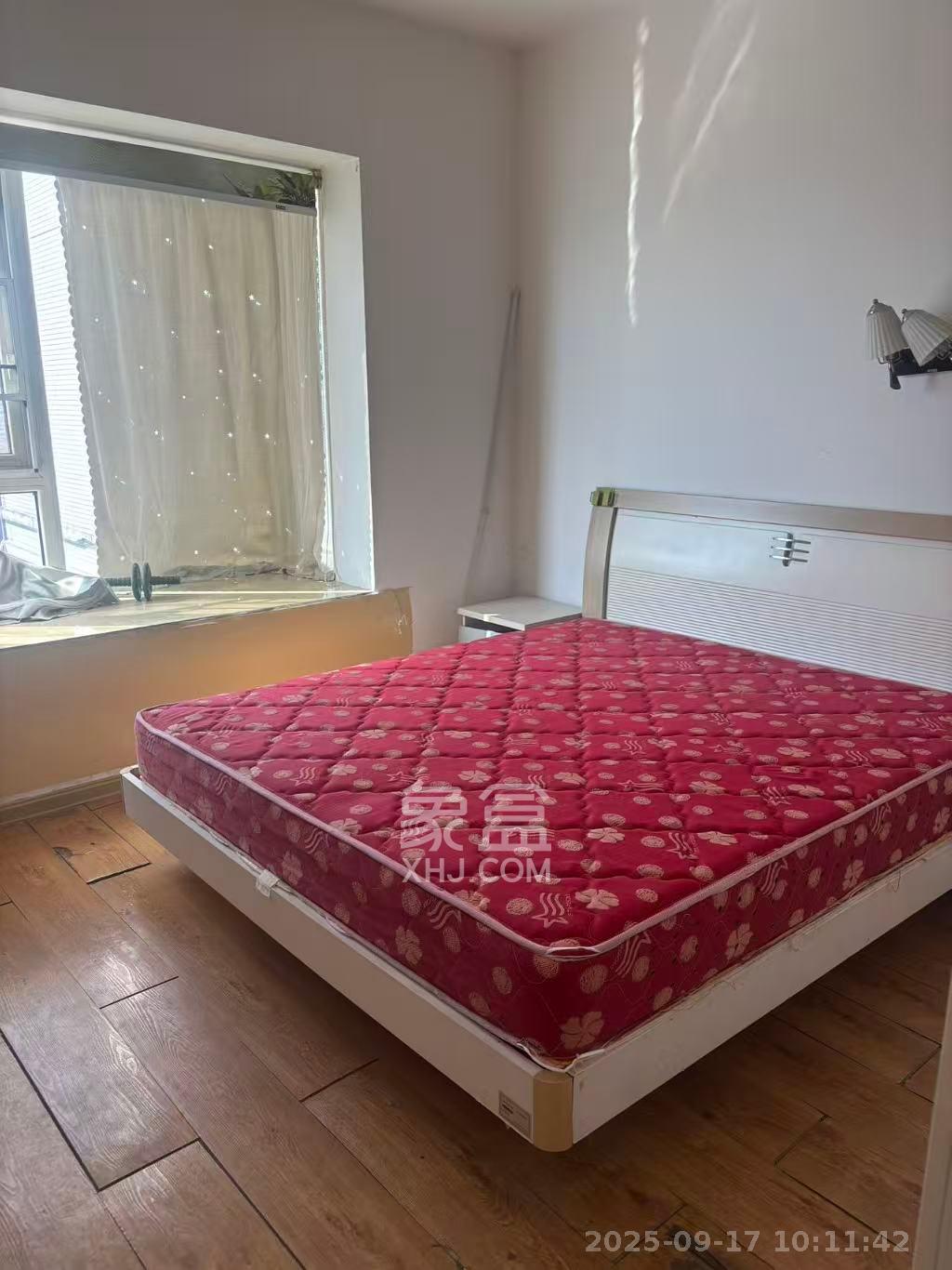 佳天瑞宁花园  3室2厅2卫    2600.0元/月室内图