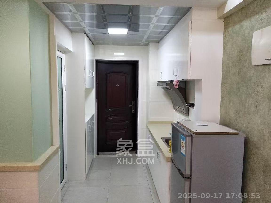 喜盈门范城 1室1厅1卫 1200.0元/月 喜盈门范城 1室1厅1卫 1200.0元/月室内图