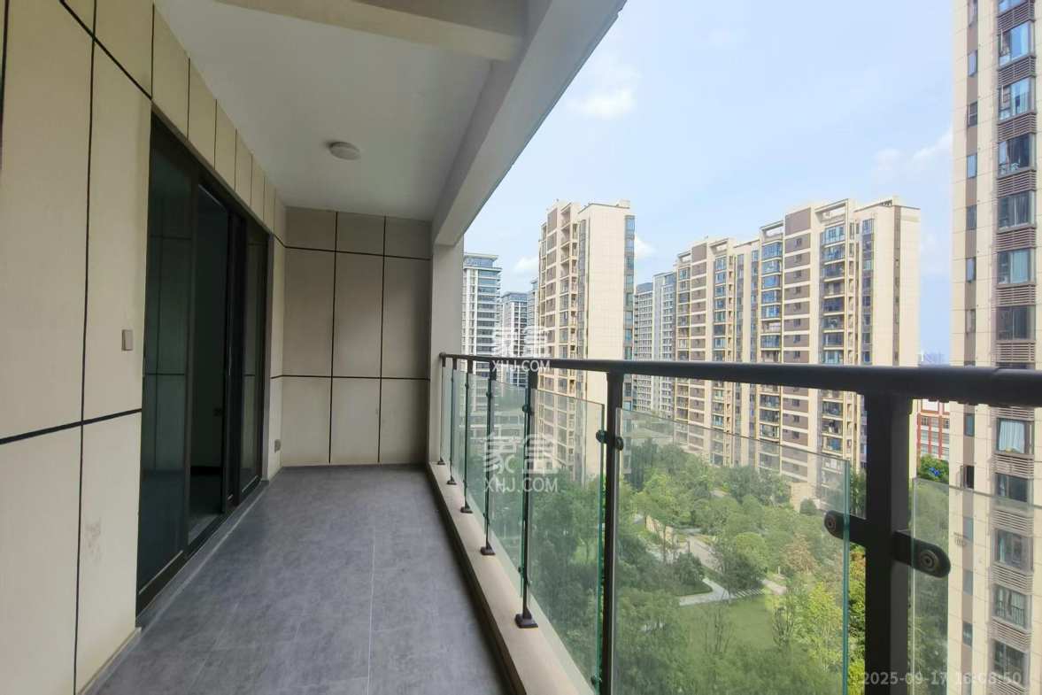 润和湘江天地天悦湾 1室0厅0卫 3200.0元/月 润和湘江天地天悦湾 1室0厅0卫 3200.0元/月室内图