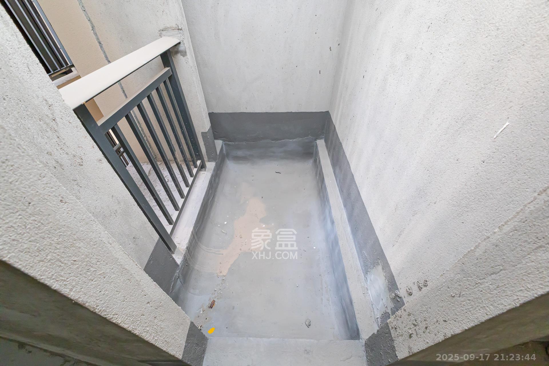 裕和府（乐万邦康桥悦城）  4室2厅2卫    114.5万卫生间