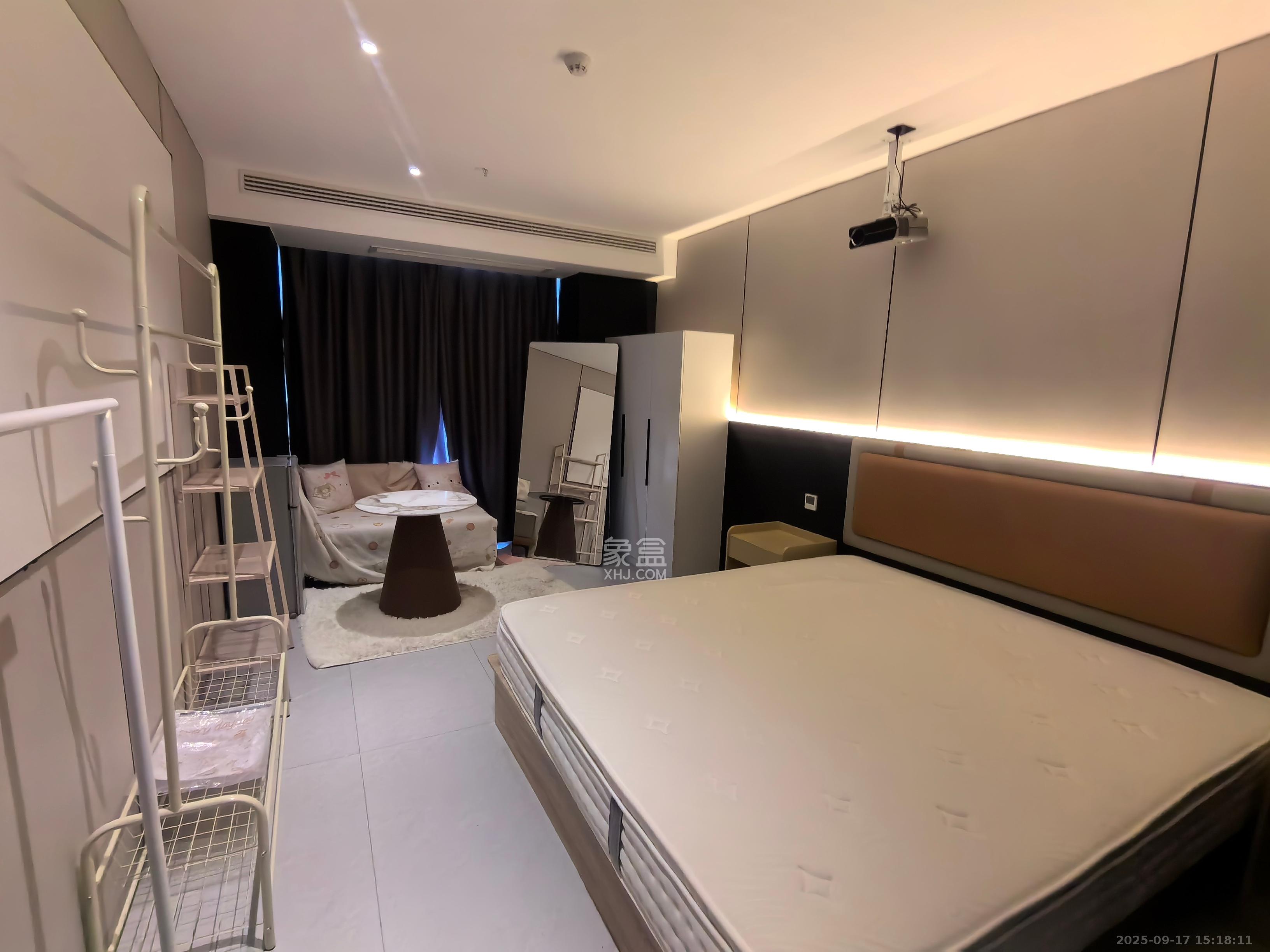 臻园 1室0厅0卫 1600.0元/月 臻园 1室0厅0卫 1600.0元/月室内图