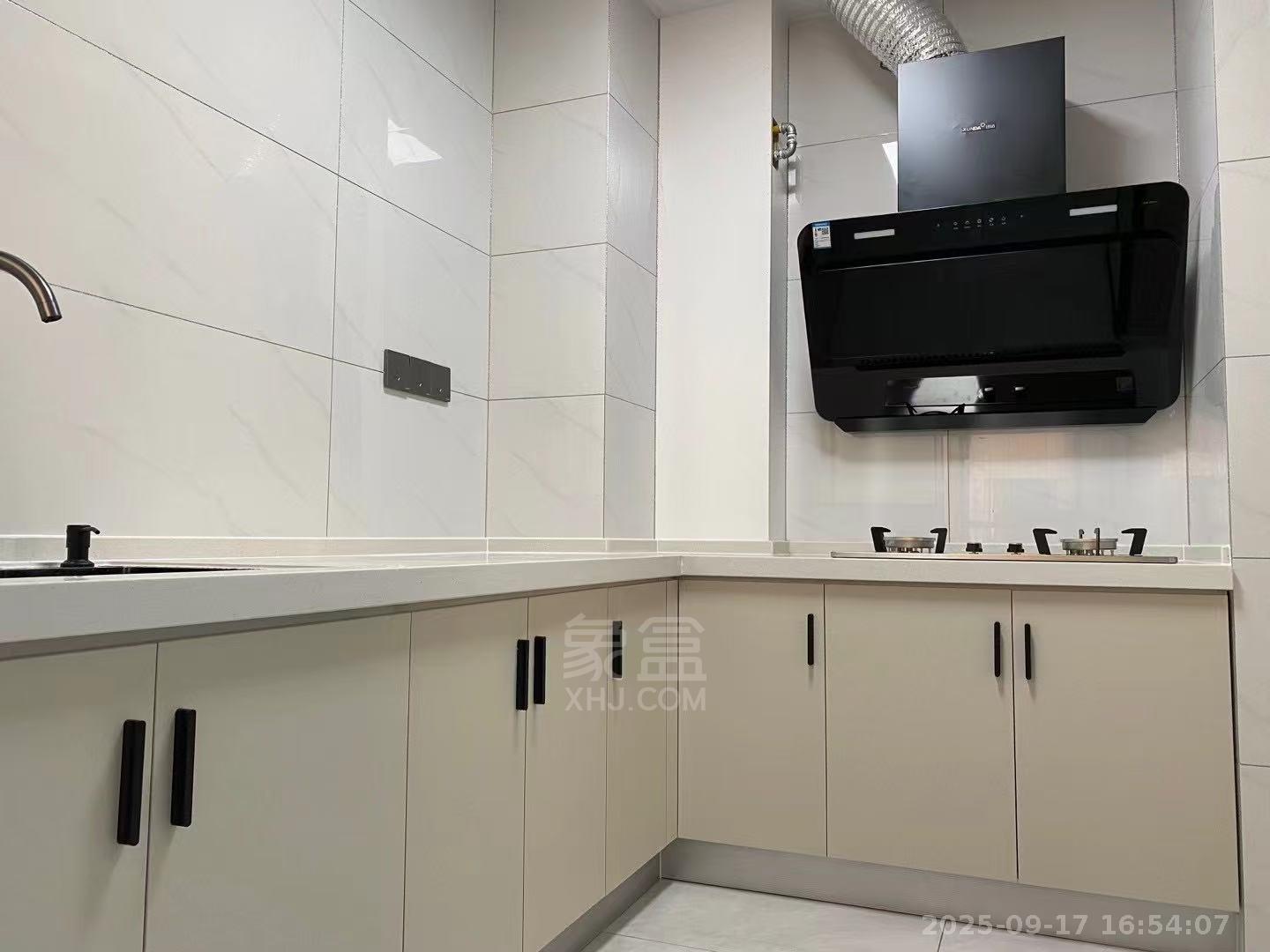 山水豪庭 2室1厅1卫 1800.0元/月 山水豪庭 2室1厅1卫 1800.0元/月小区图