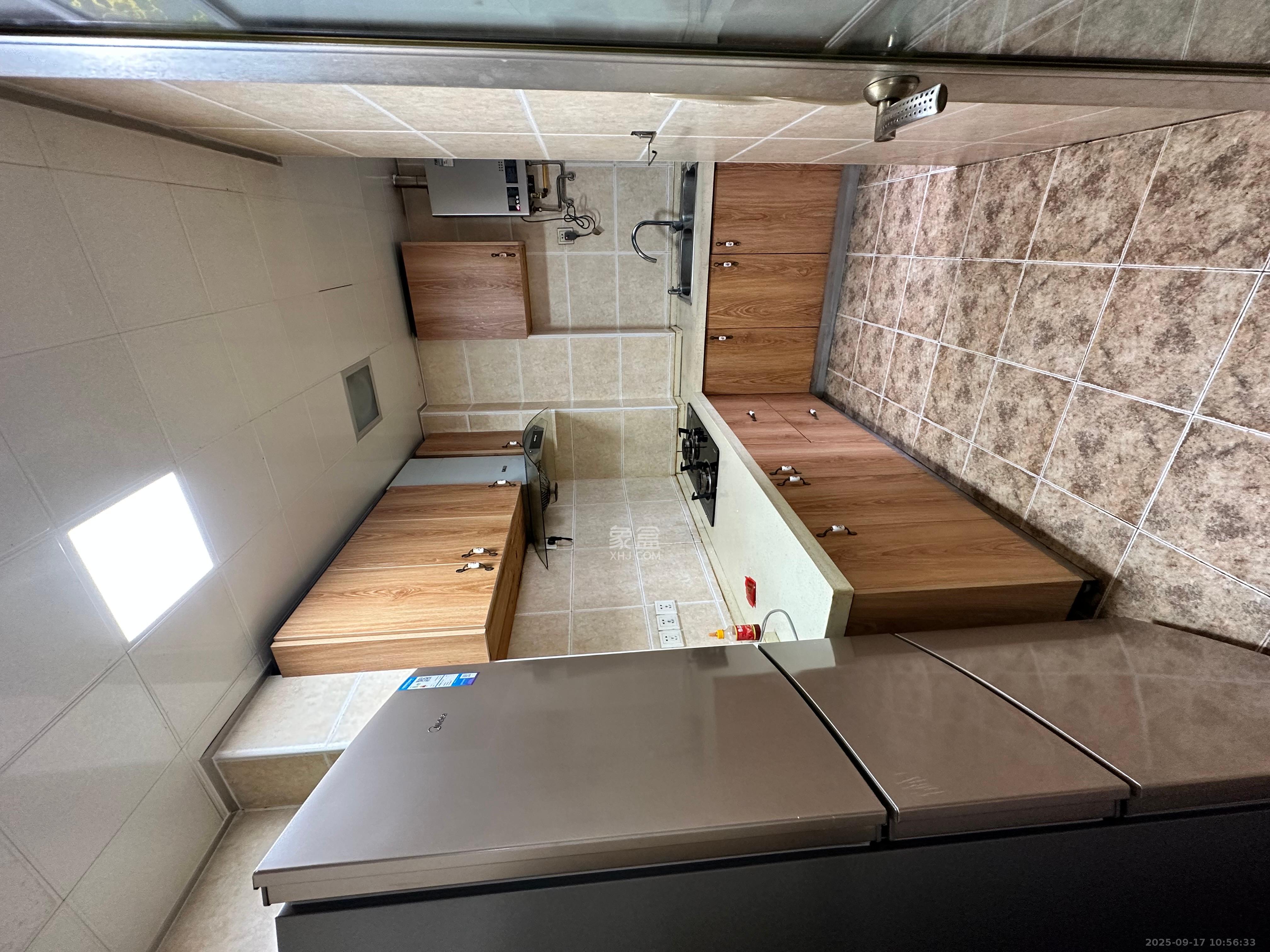 湘府9号 2室1厅1卫 2000.0元/月 湘府9号 2室1厅1卫 2000.0元/月室内图