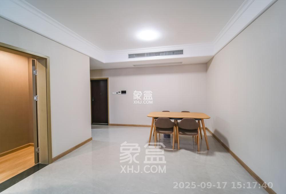 运达锦绣广场  3室2厅2卫    3500.0元/月室内图