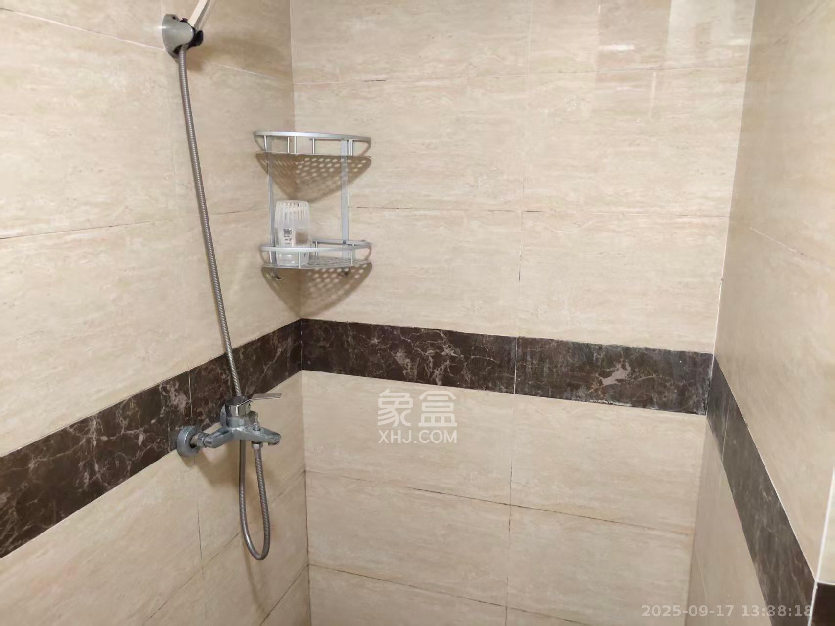 万科白鹭郡 1室1厅1卫 1300.0元/月 万科白鹭郡 1室1厅1卫 1300.0元/月室内图