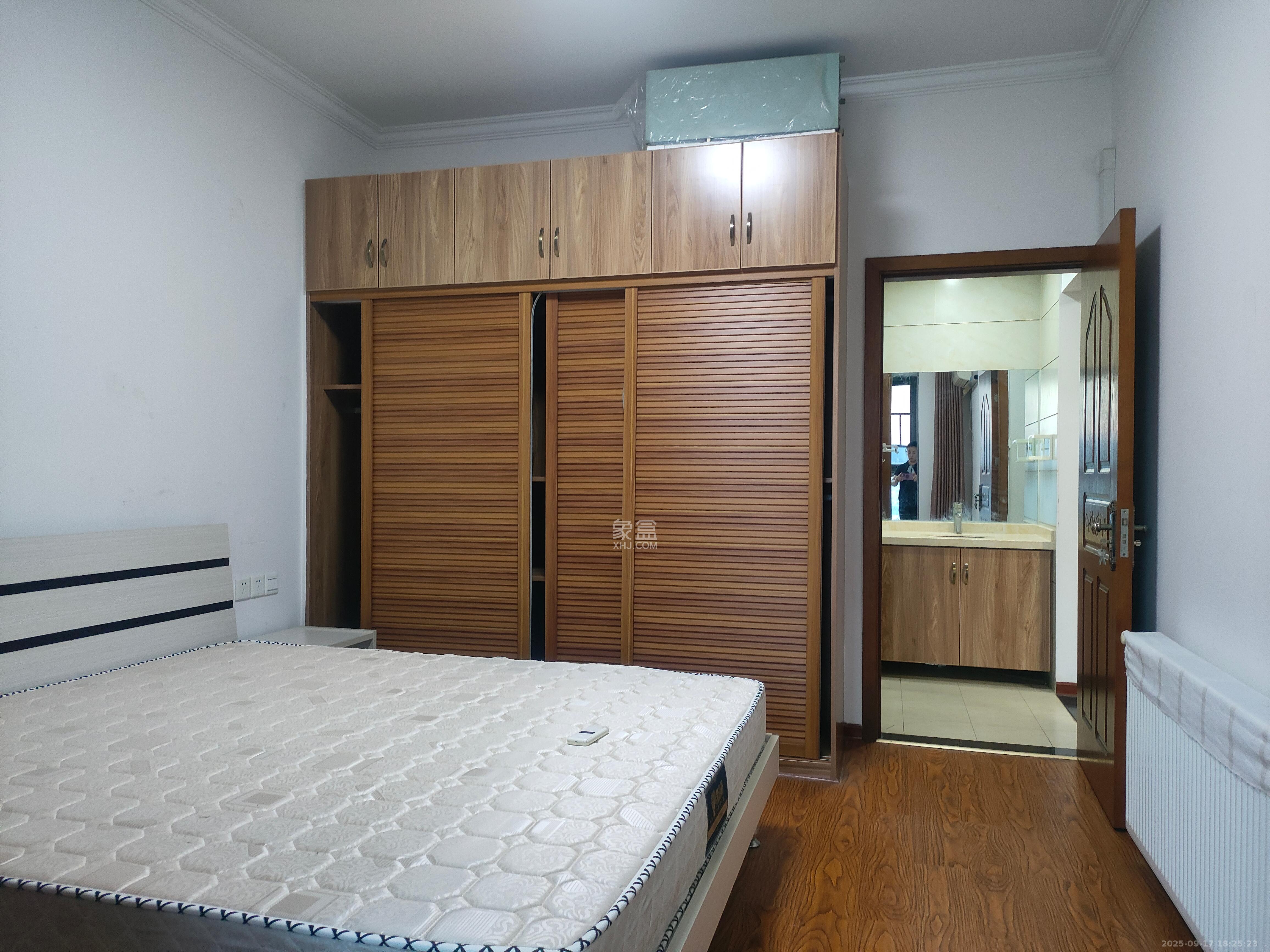 八方小区C区 3室2厅2卫 4000.0元/月 八方小区C区 3室2厅2卫 4000.0元/月室内图