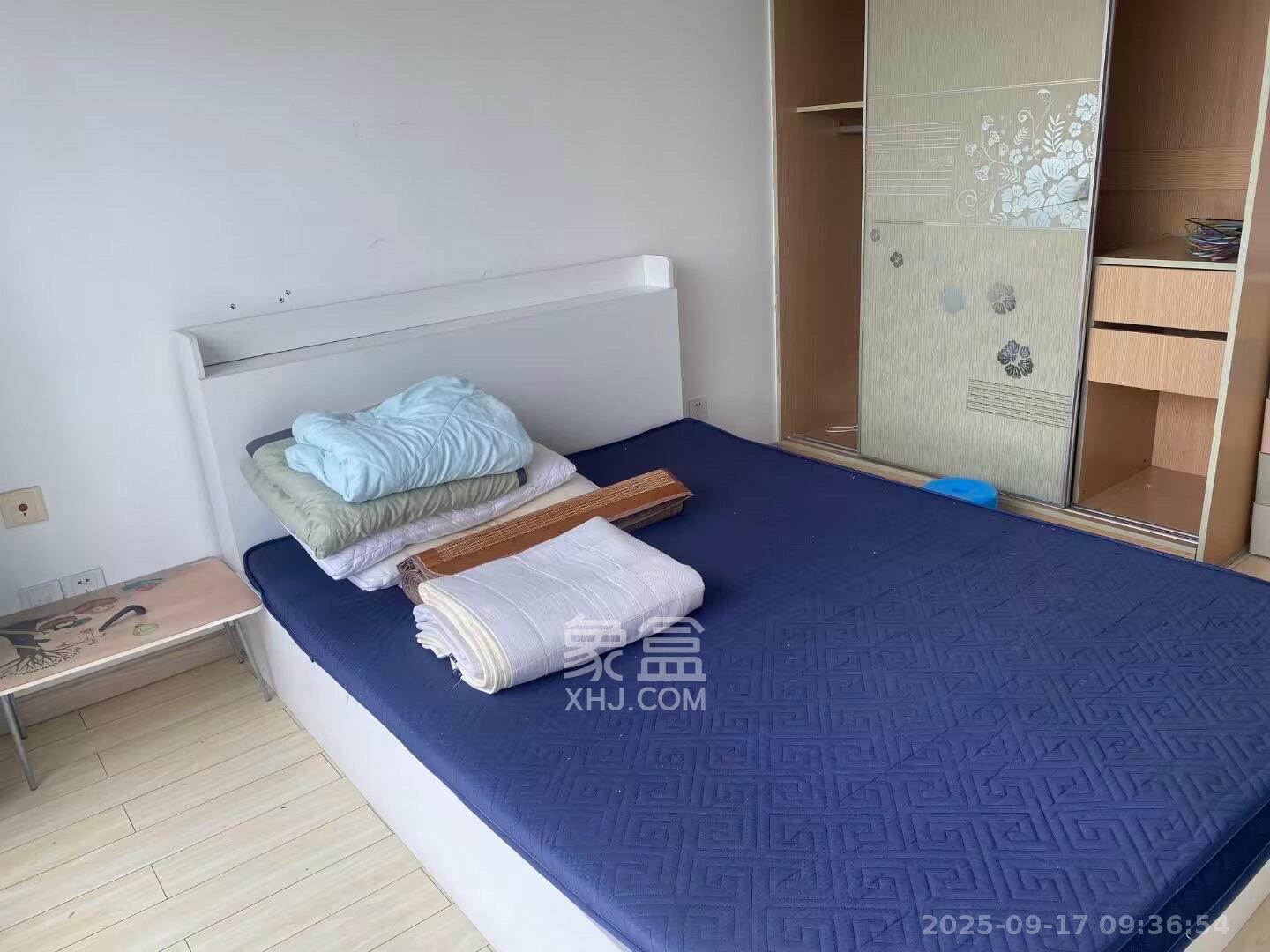 中信文化广场(中信新城二期) 2室2厅1卫 1400.0元/月 中信文化广场(中信新城二期) 2室2厅1卫 1400.0元/月室内图