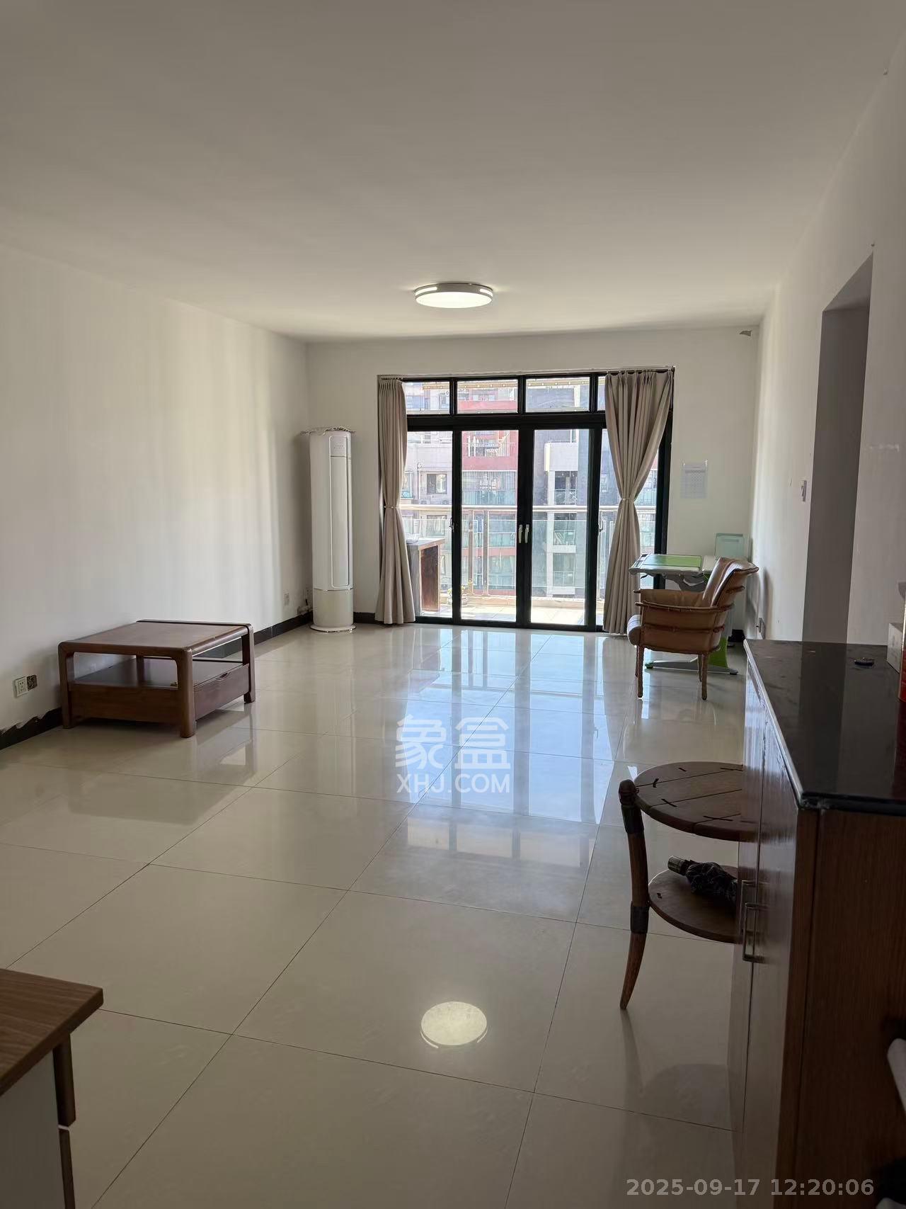 高鑫麓城 2室2厅1卫 2500.0元/月 高鑫麓城 2室2厅1卫 2500.0元/月室内图