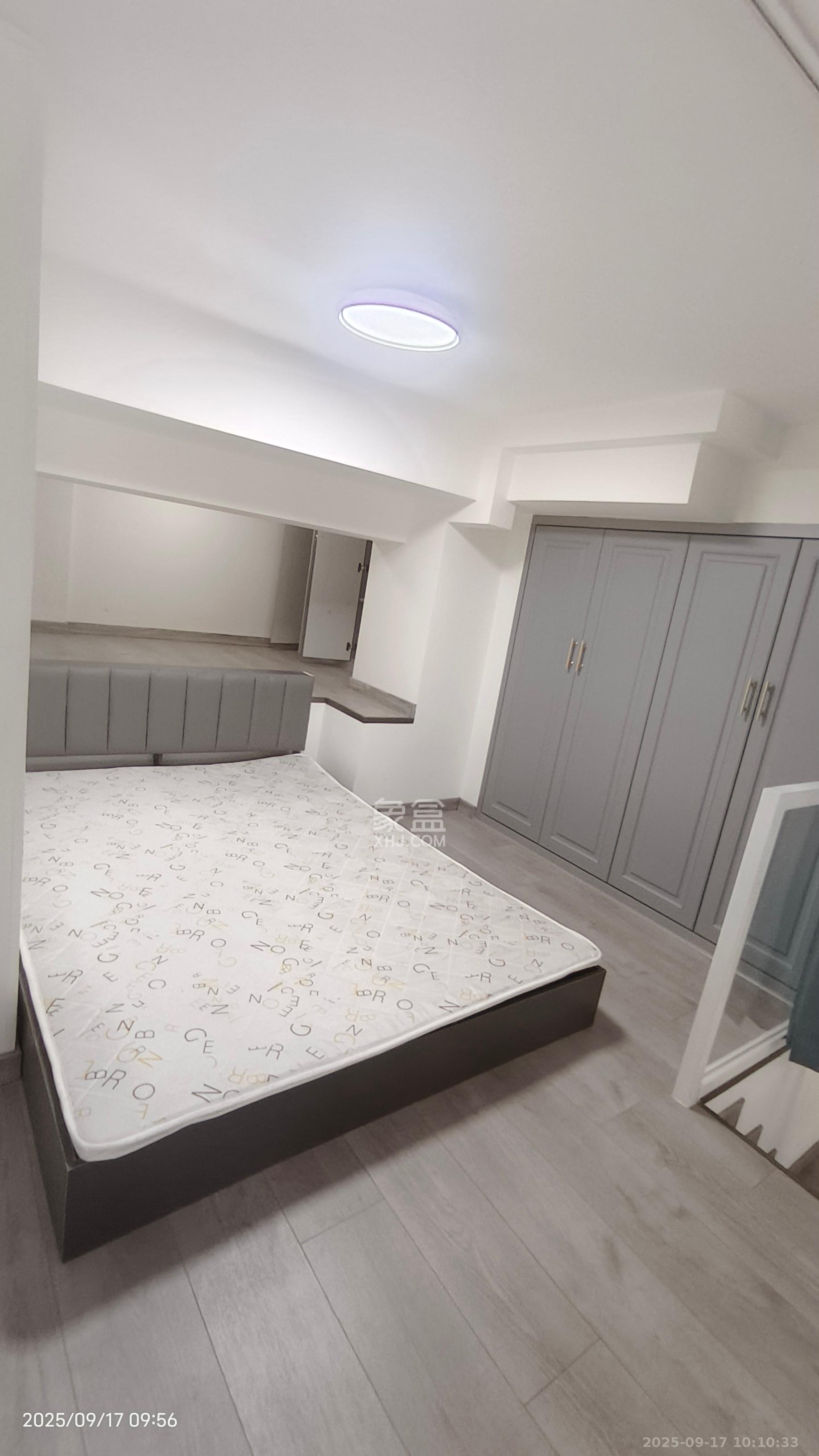 润和国际广场 2室1厅1卫 2400.0元/月 润和国际广场 2室1厅1卫 2400.0元/月室内图