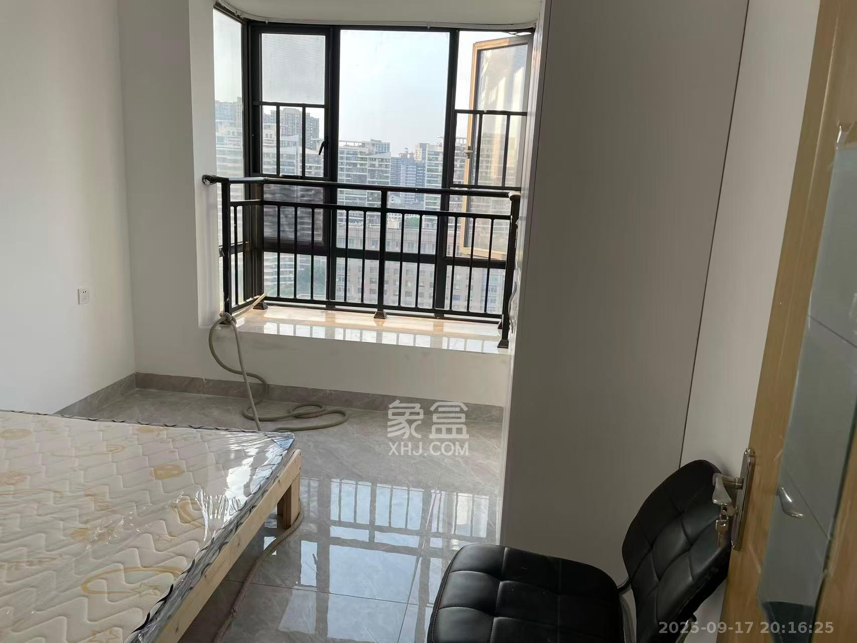 高升金典  3室1厅1卫    2400.0元/月室内图