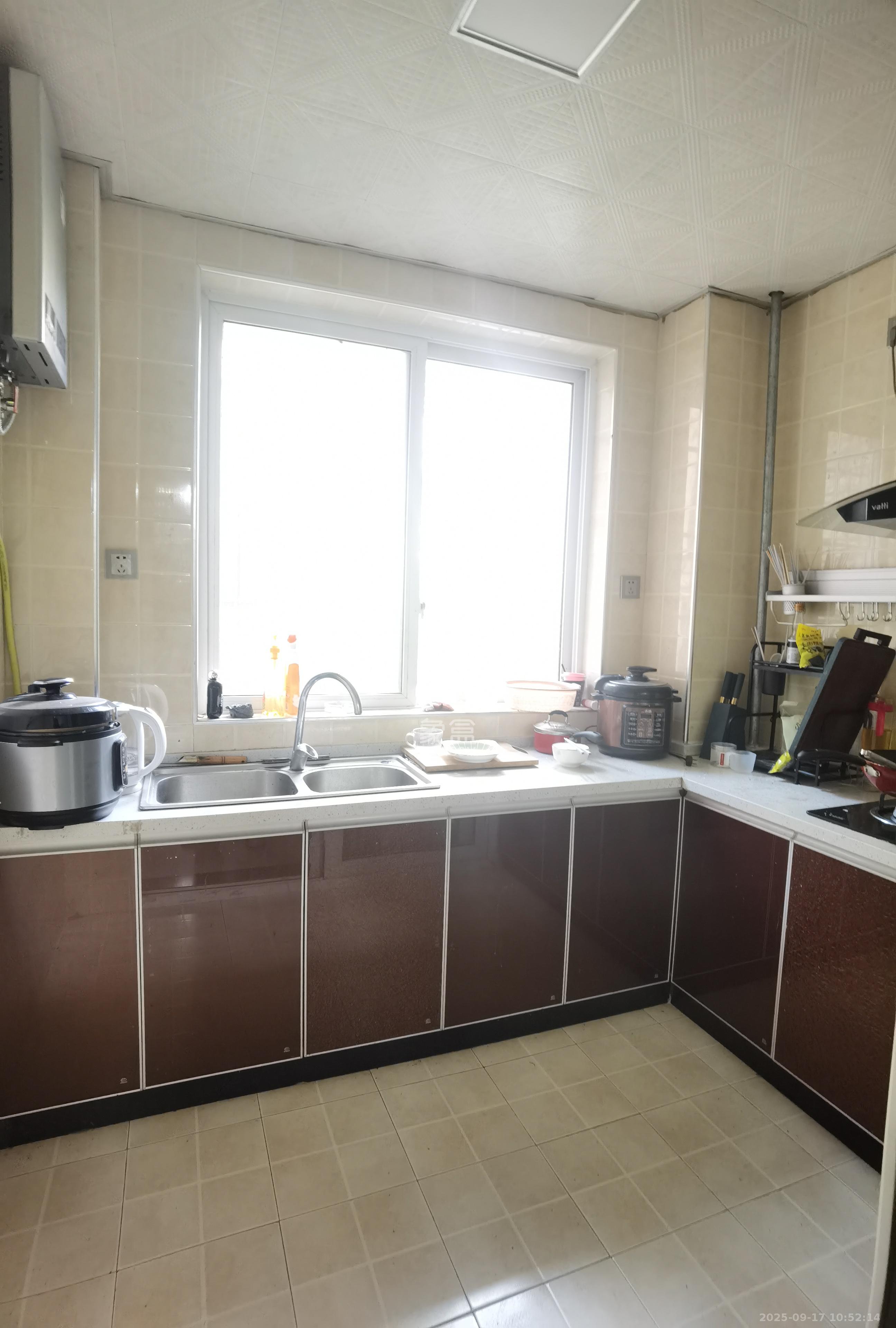 中新森林海 2室2厅1卫 1600.0元/月 中新森林海 2室2厅1卫 1600.0元/月室内图