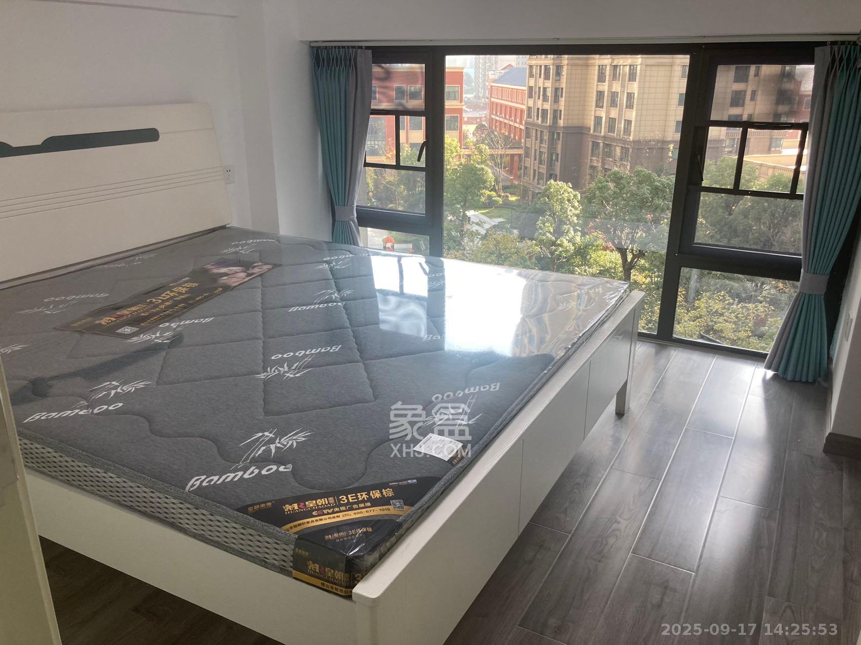 润和滨江府 2室2厅1卫 1900.0元/月 润和滨江府 2室2厅1卫 1900.0元/月室内图