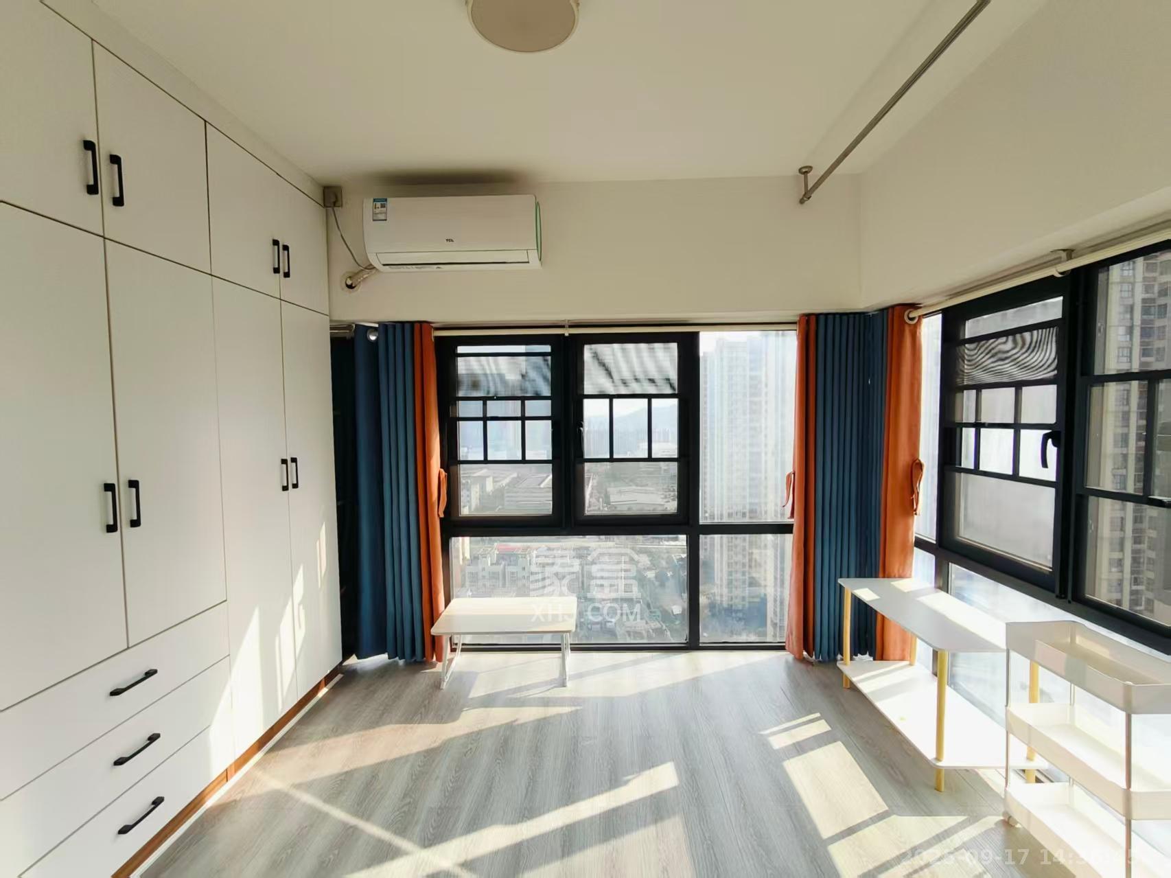 麓江春 2室1厅2卫 2400.0元/月 麓江春 2室1厅2卫 2400.0元/月室内图