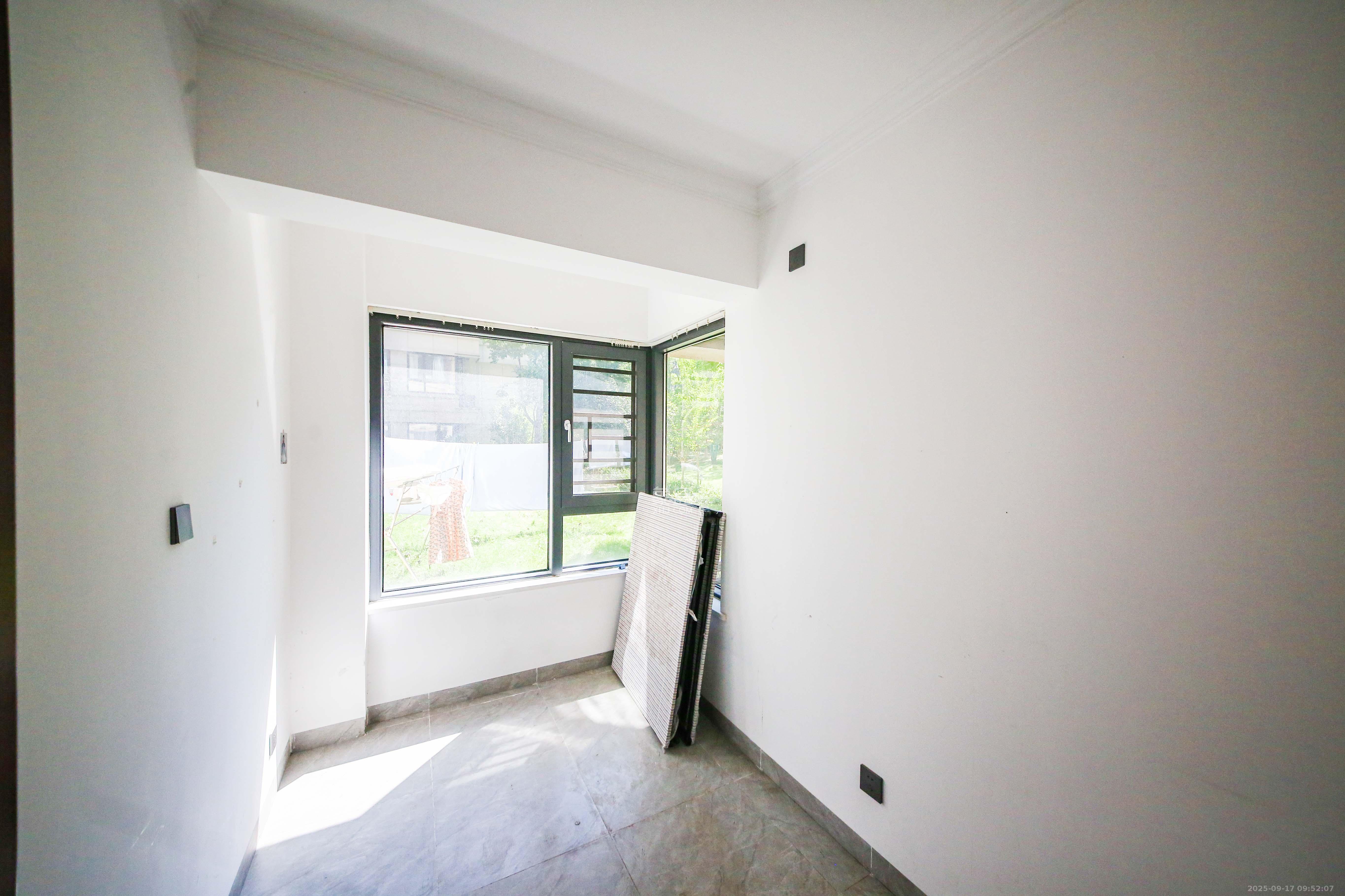 鑫远翡丽郡（鑫远翡丽雅苑）  3室2厅1卫    95.0万卧室