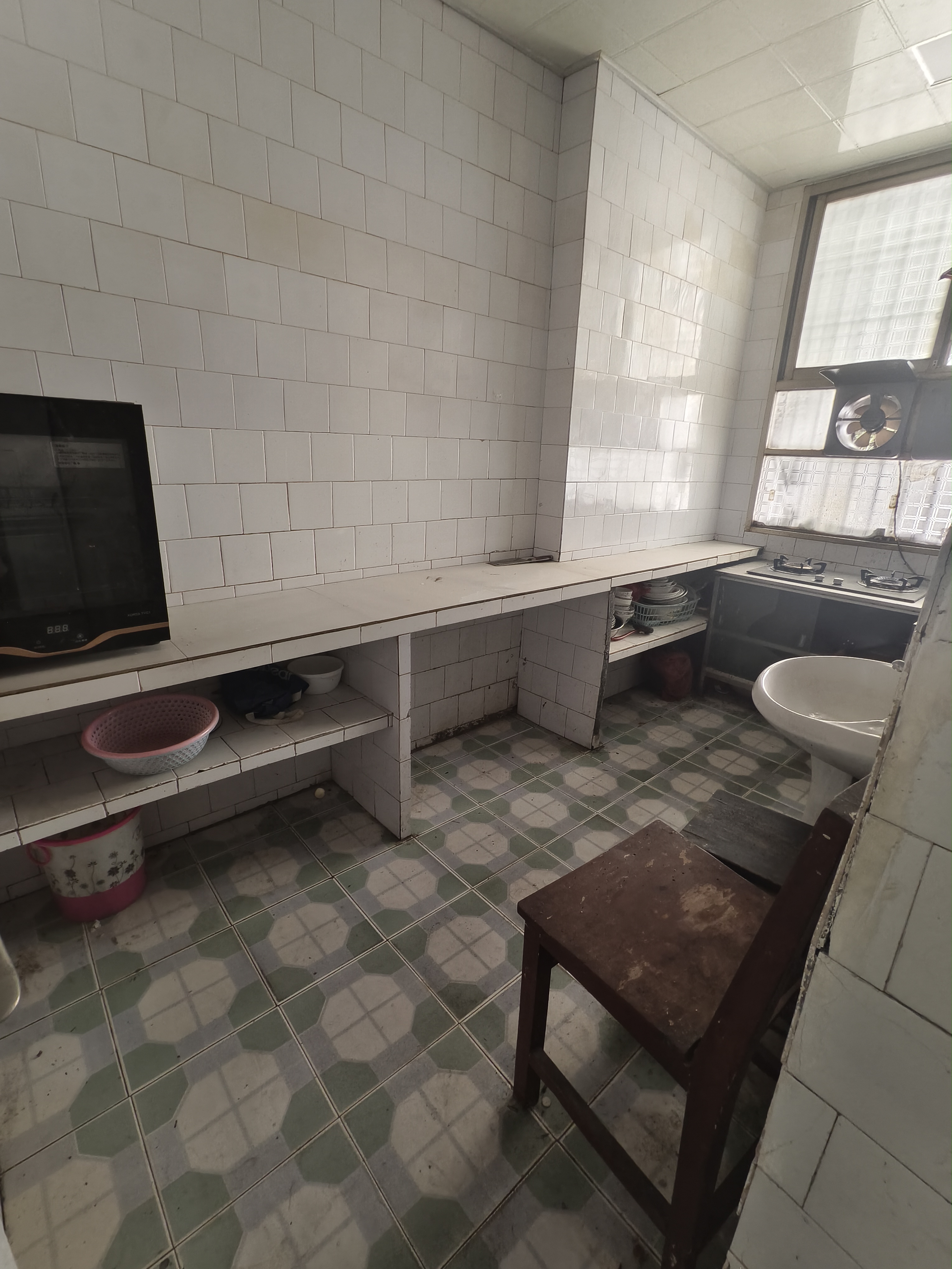 华达机械厂 2室2厅1卫 21.8万 华达机械厂 2室2厅1卫 21.8万客厅