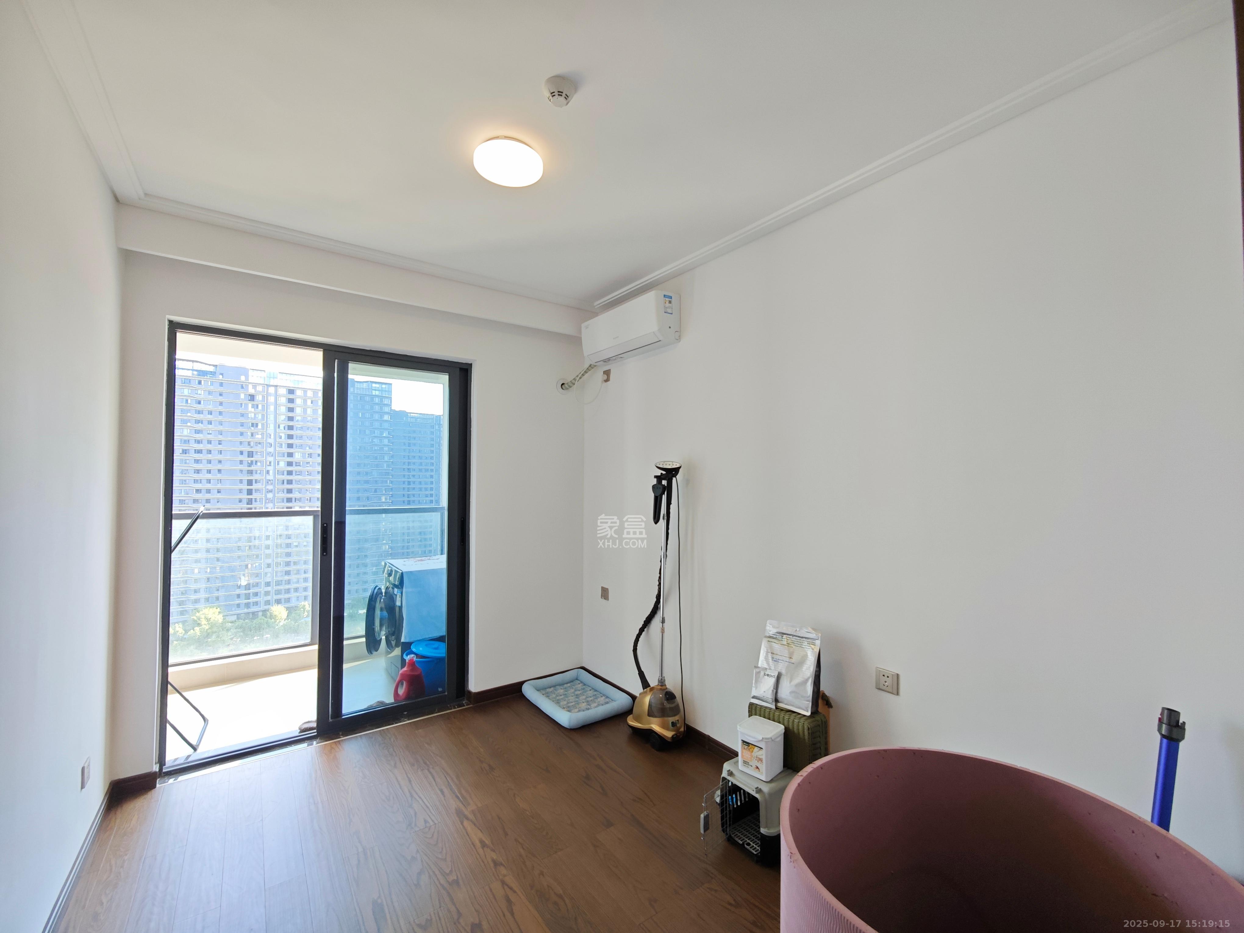 中国铁建湘语梅溪  3室2厅2卫    3000.0元/月室内图