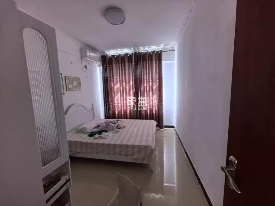 宝迪花苑 4室2厅3卫 240.0万 宝迪花苑 4室2厅3卫 240.0万室内图