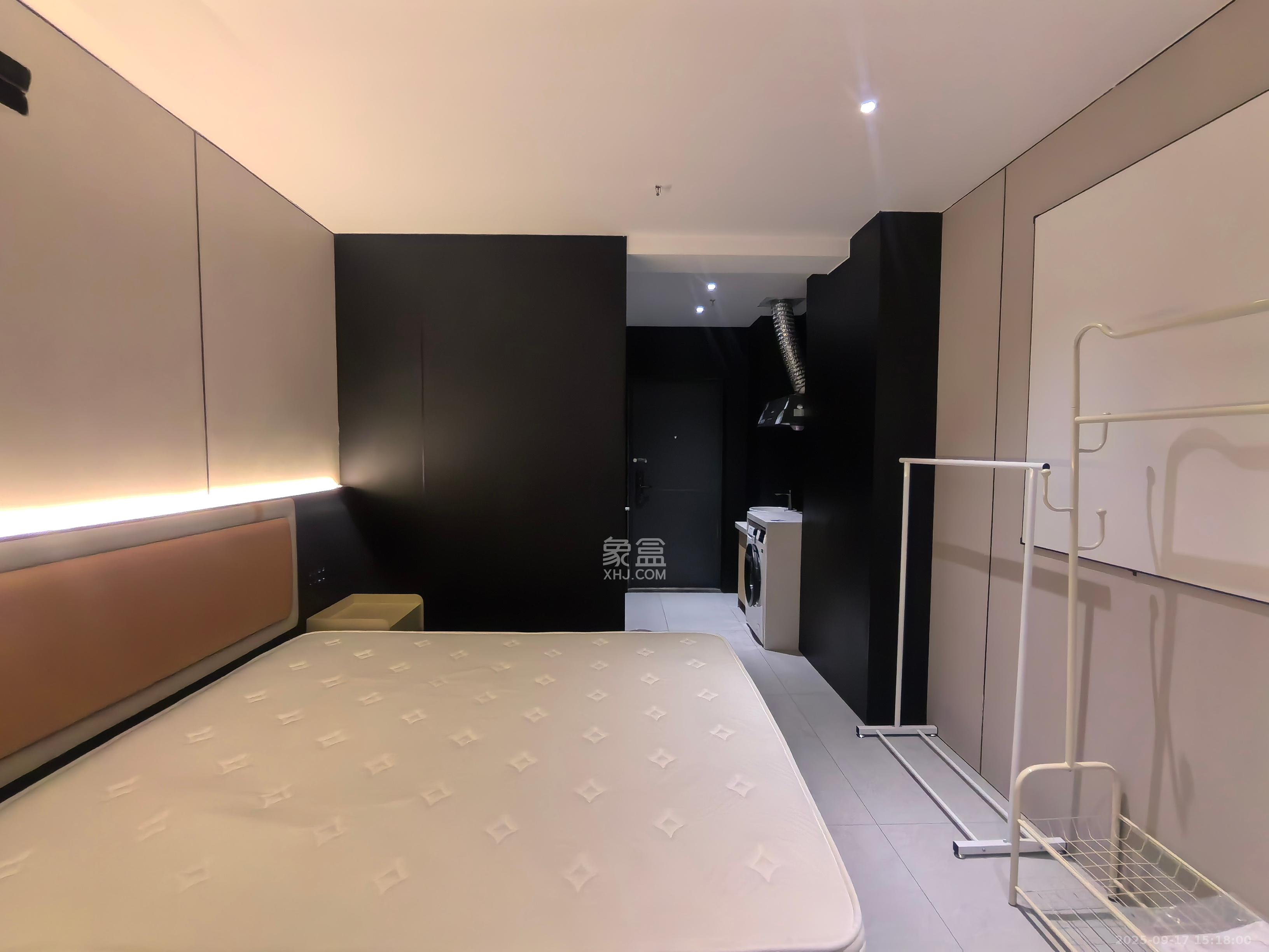 臻园 1室0厅0卫 1600.0元/月 臻园 1室0厅0卫 1600.0元/月室内图