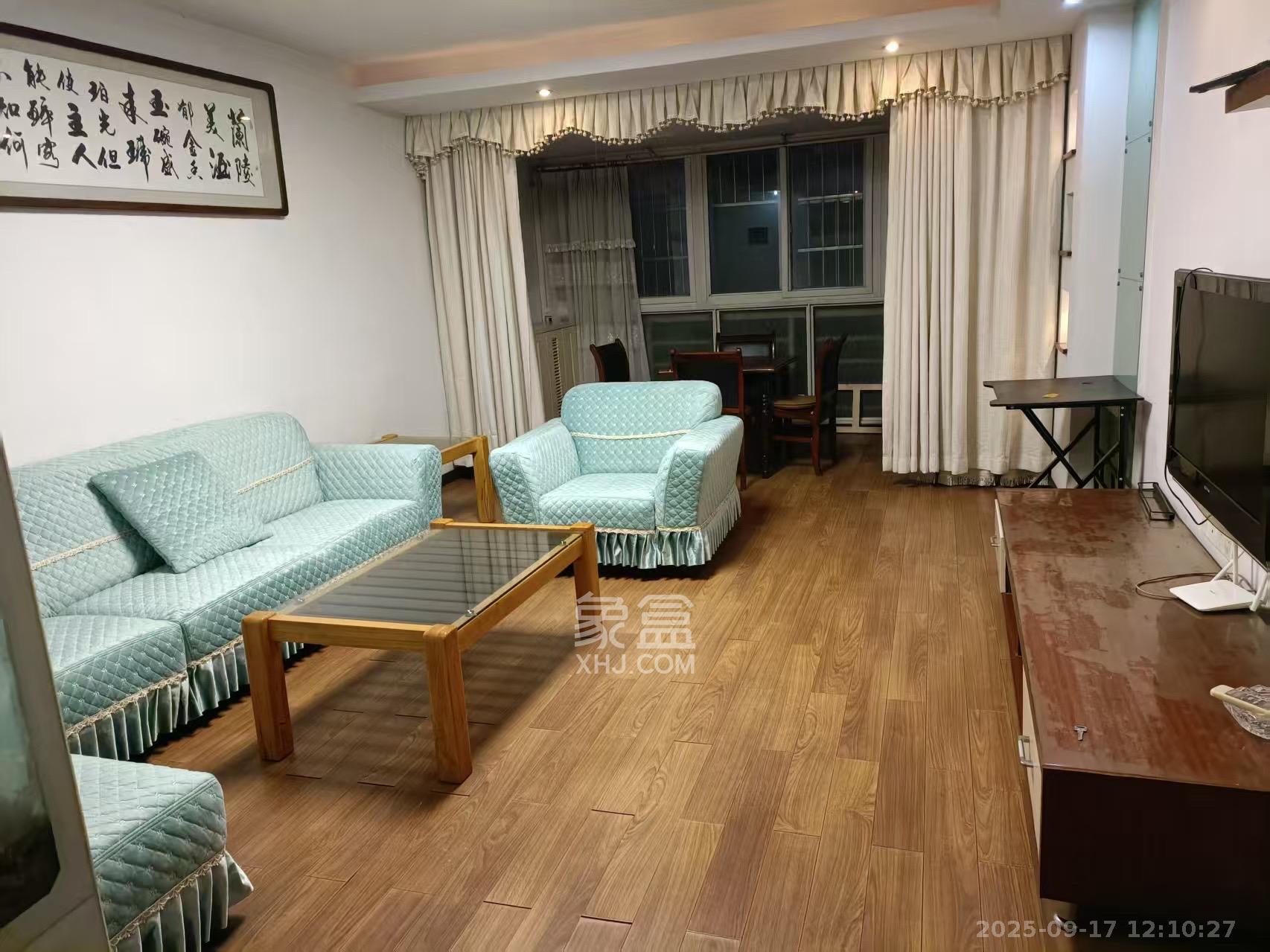 紫薇鑫园 3室2厅1卫 2300.0元/月 紫薇鑫园 3室2厅1卫 2300.0元/月室内图