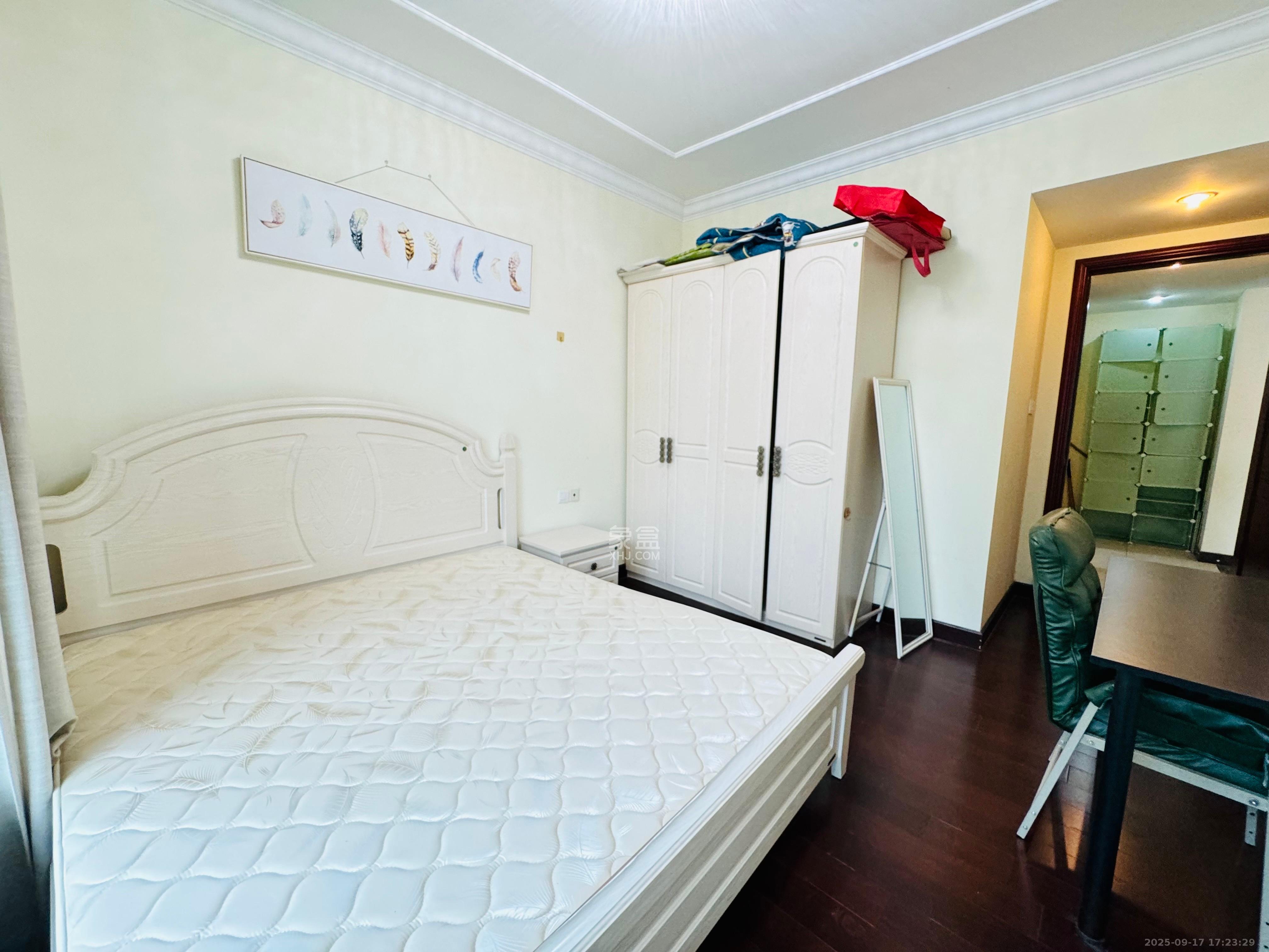 恒大御景湾 3室2厅1卫 3000.0元/月 恒大御景湾 3室2厅1卫 3000.0元/月室内图