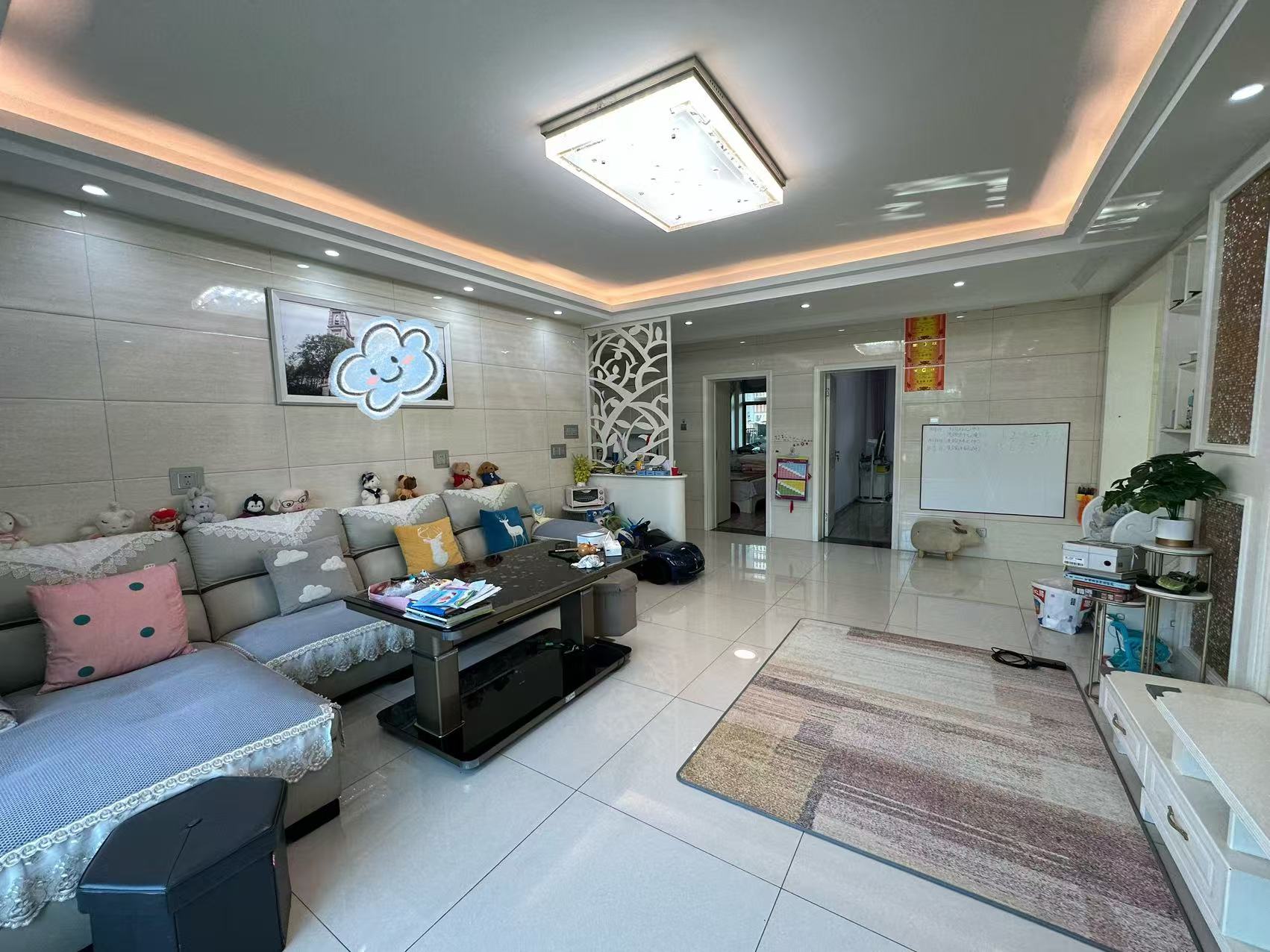 娄底市民政局 3室2厅2卫 65.8万 娄底市民政局 3室2厅2卫 65.8万客厅