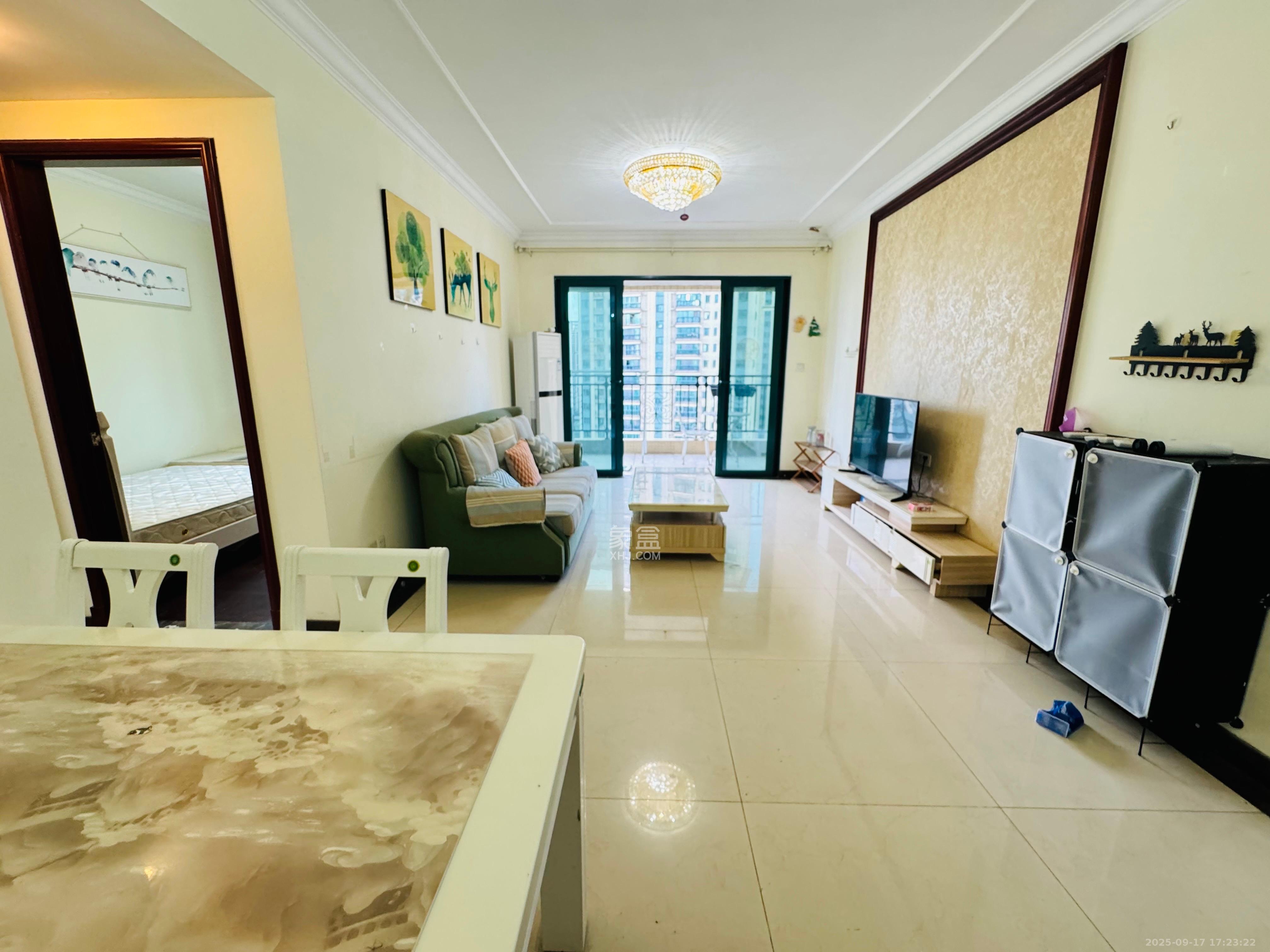 恒大御景湾 3室2厅1卫 3000.0元/月 恒大御景湾 3室2厅1卫 3000.0元/月室内图