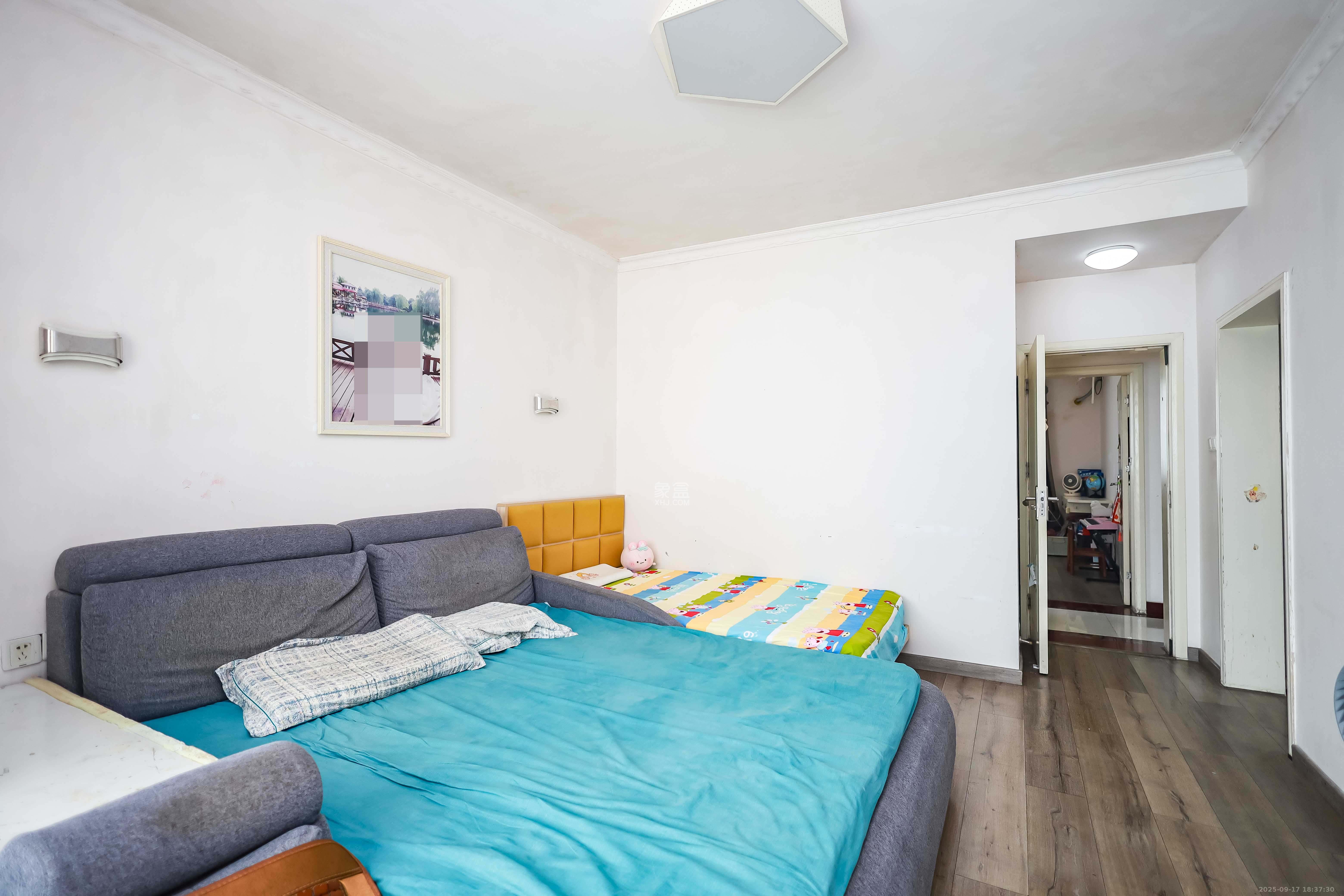 枫雅名苑  3室2厅2卫    136.0万 枫雅名苑  3室2厅2卫    136.0万卧室