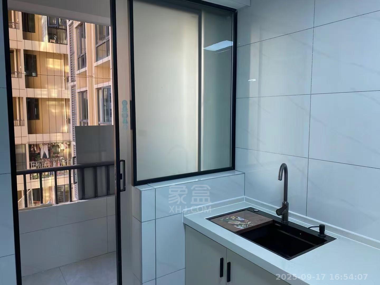 山水豪庭 2室1厅1卫 1800.0元/月 山水豪庭 2室1厅1卫 1800.0元/月小区图