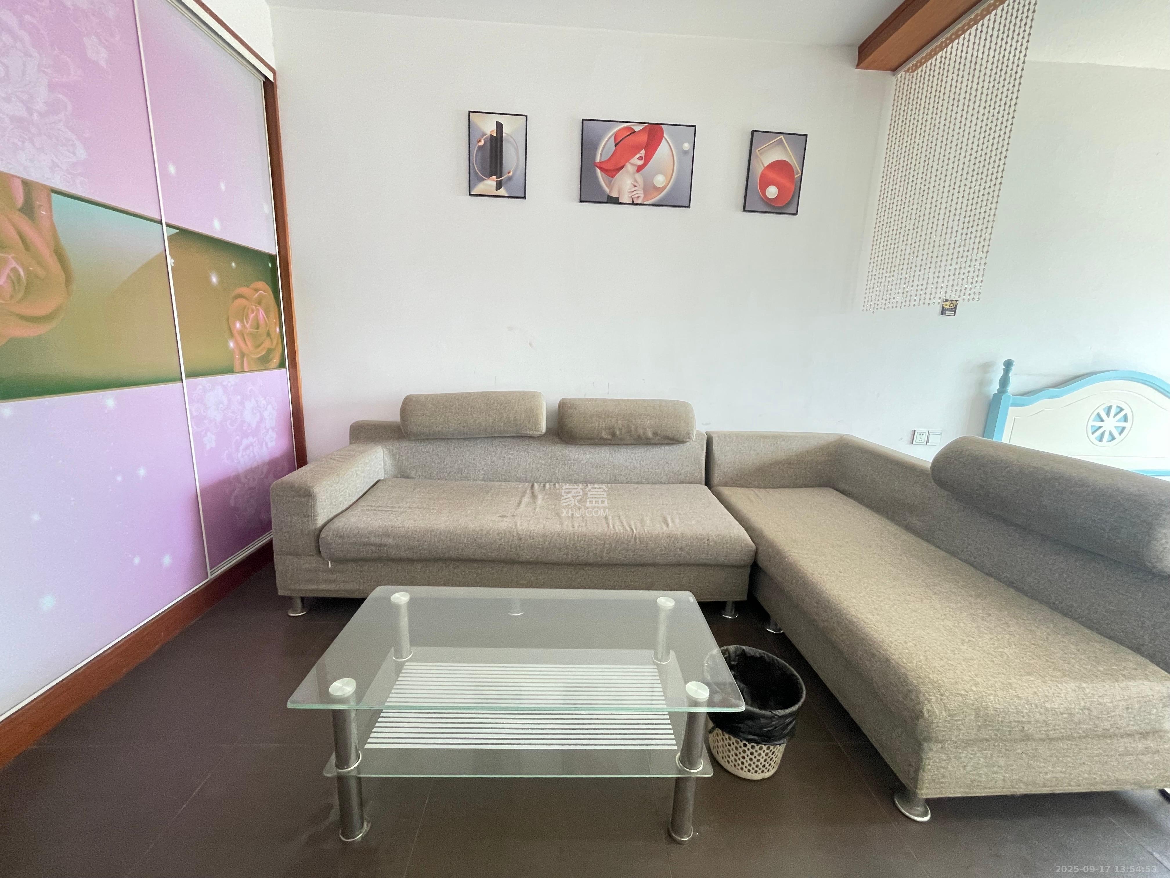 东上一品 1室0厅0卫 1500.0元/月 东上一品 1室0厅0卫 1500.0元/月室内图