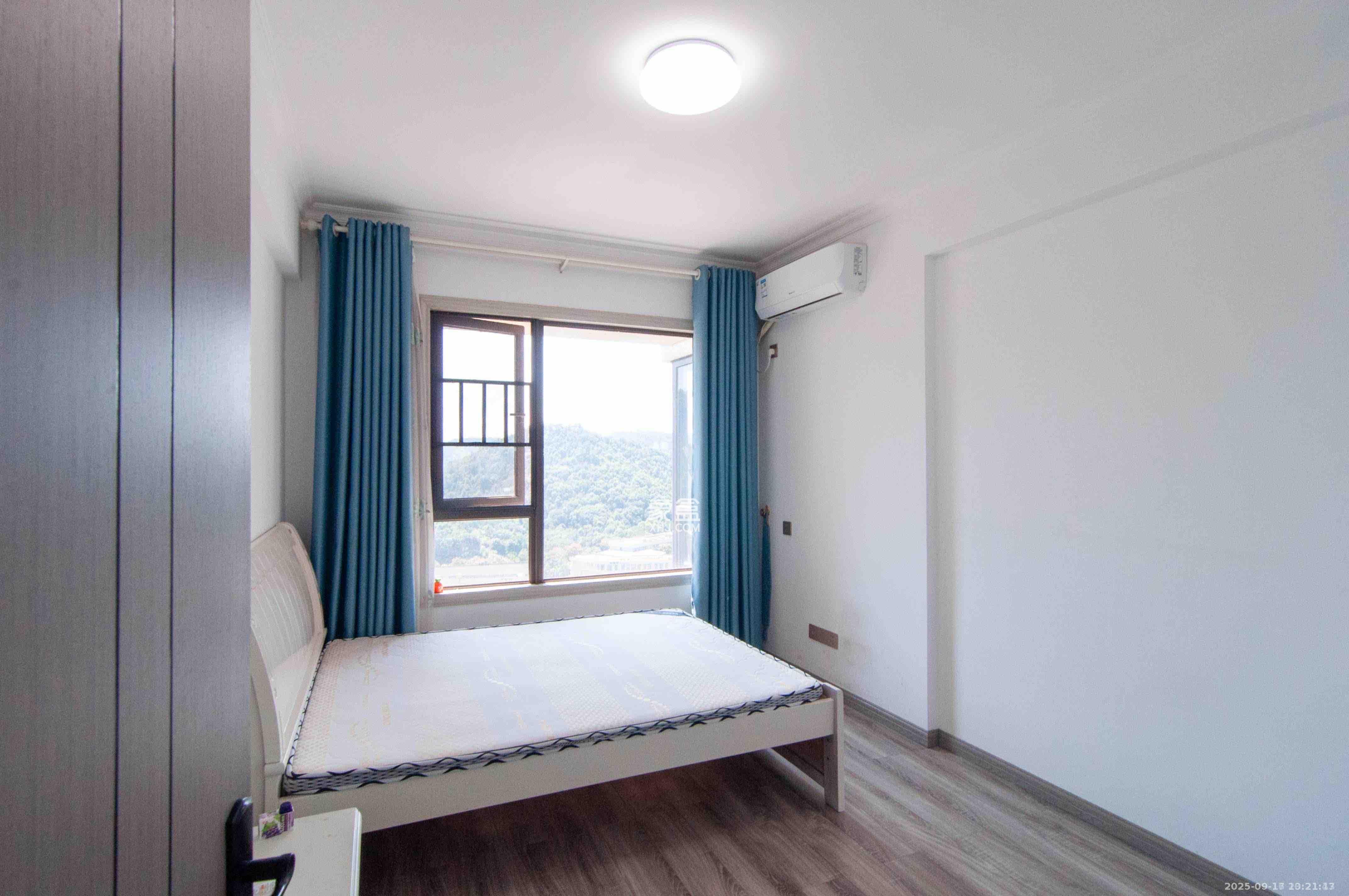 佳兆业云顶梅溪湖(佳兆业梅溪荟) 4室2厅2卫 3600.0元/月 佳兆业云顶梅溪湖(佳兆业梅溪荟) 4室2厅2卫 3600.0元/月室内图