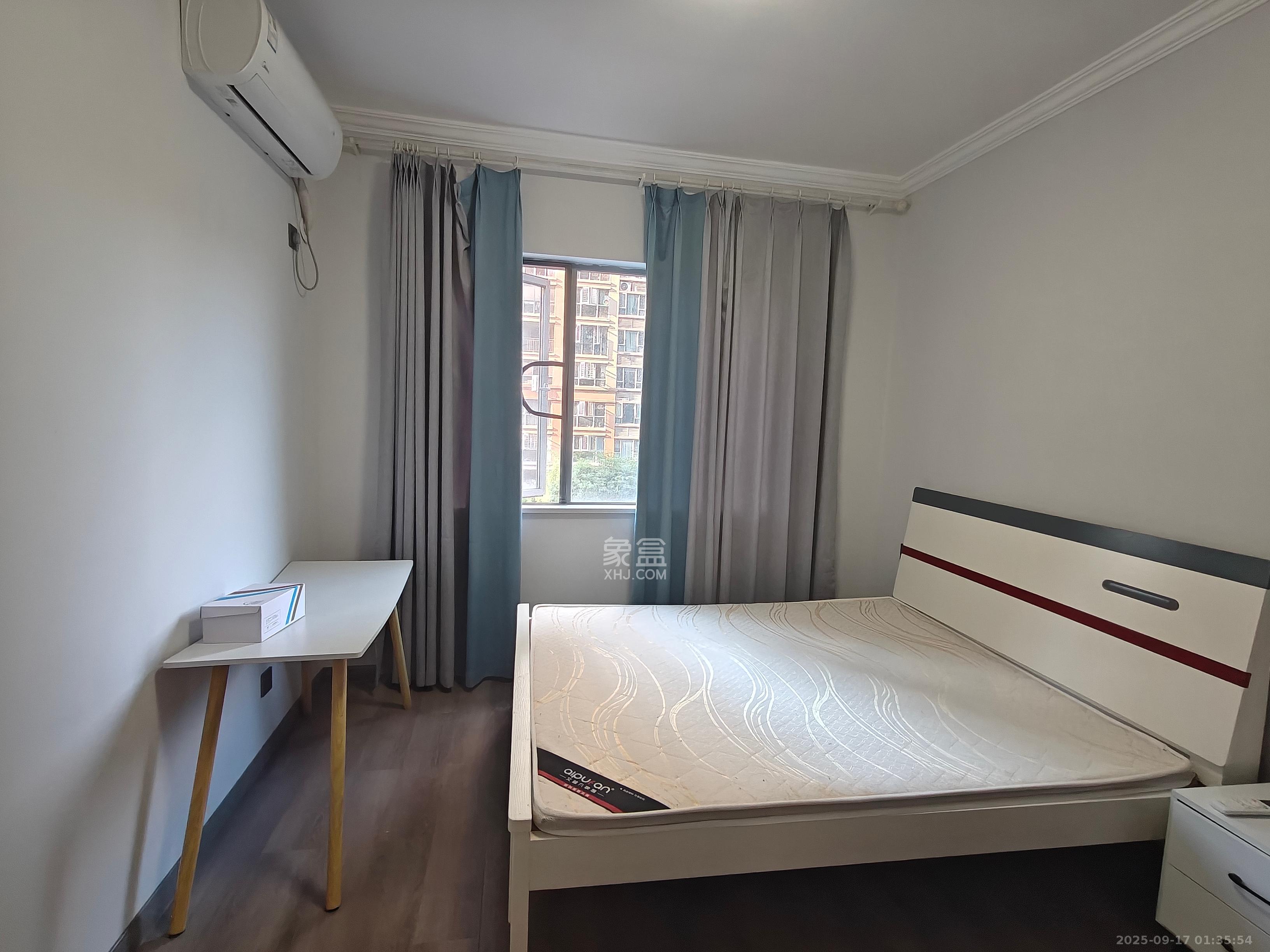 湖湘奥林匹克花园  4室2厅2卫    2400.0元/月 湖湘奥林匹克花园  4室2厅2卫    2400.0元/月室内图