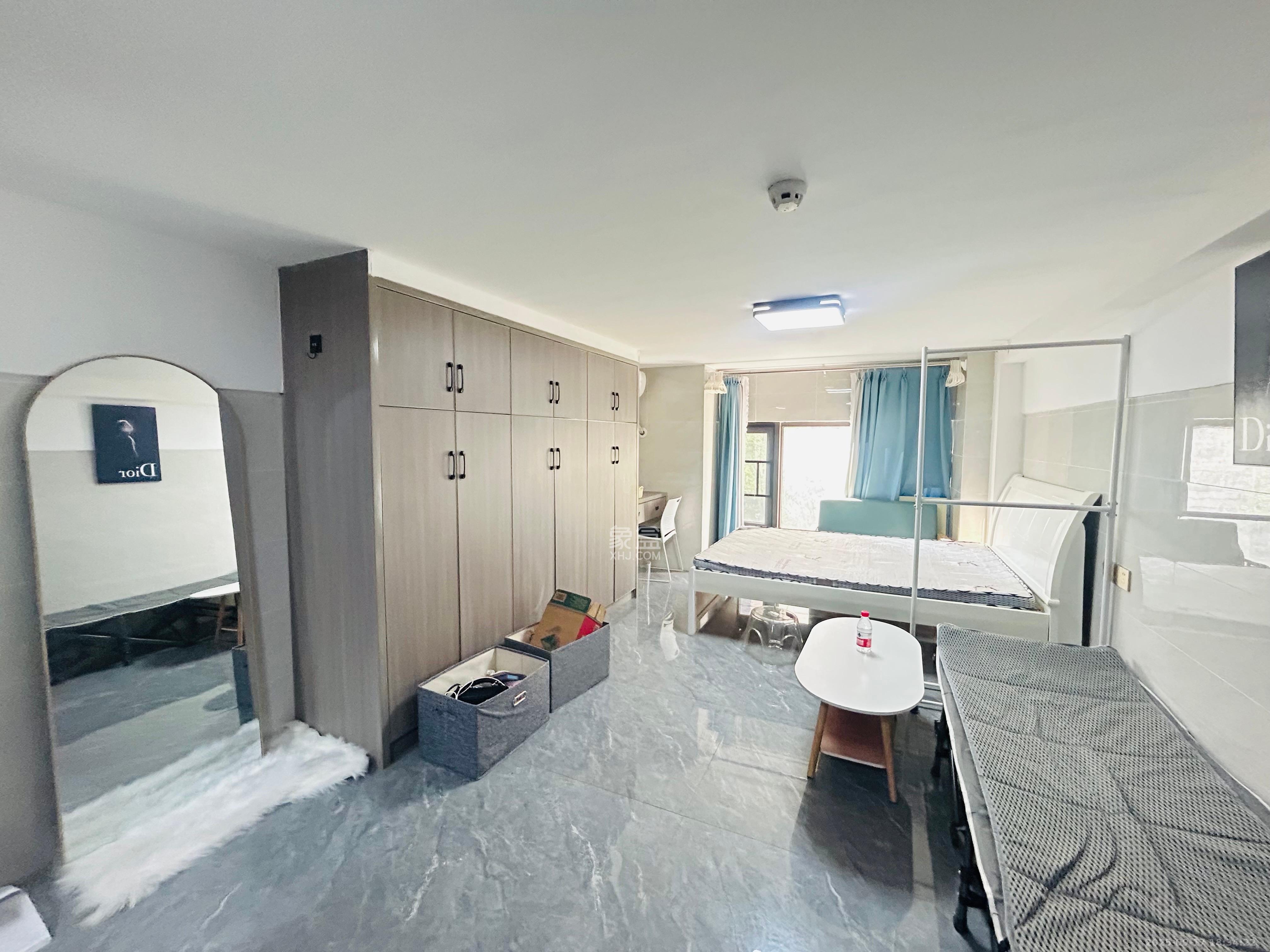 华润琨瑜府  1室1厅1卫    1500.0元/月室内图