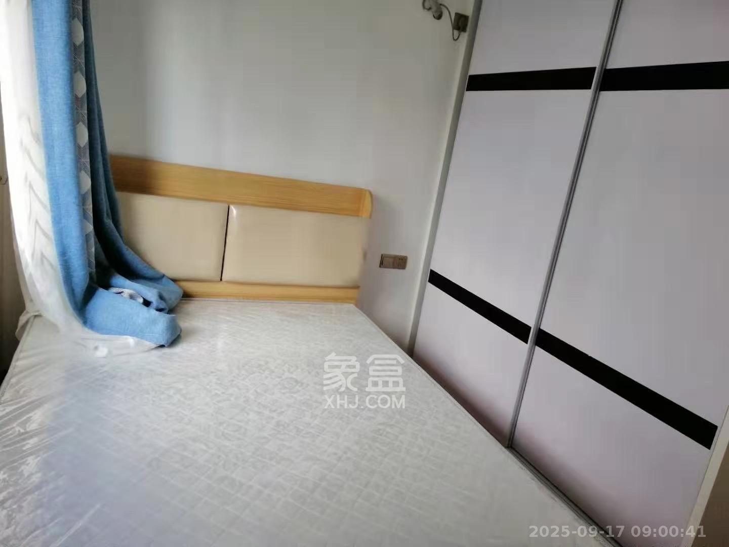 新长海广场 3室2厅1卫 2300.0元/月 新长海广场 3室2厅1卫 2300.0元/月室内图