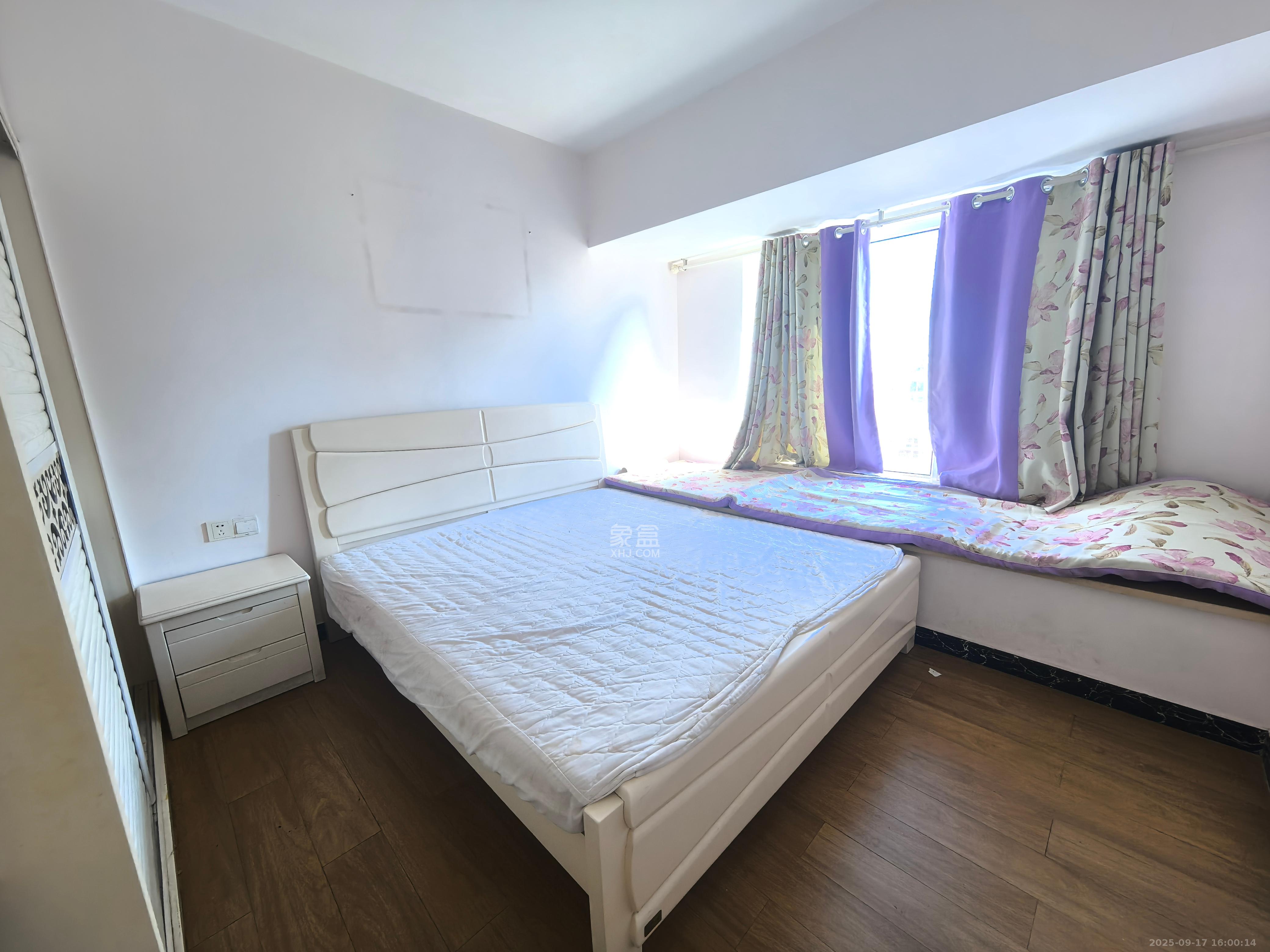 万国城(当代满庭春MOMA)三期  3室2厅2卫    2200.0元/月 万国城(当代满庭春MOMA)三期  3室2厅2卫    2200.0元/月室内图