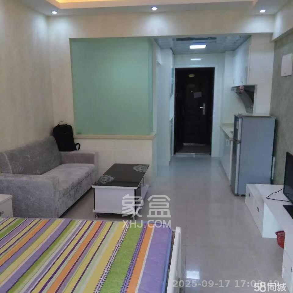 喜盈门范城 1室1厅1卫 1200.0元/月 喜盈门范城 1室1厅1卫 1200.0元/月室内图