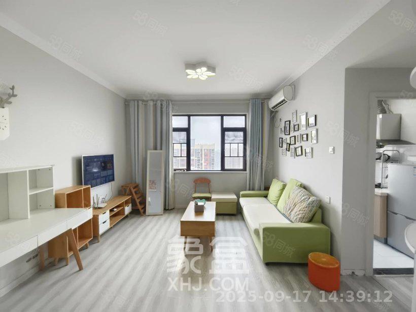 乾源国际 1室1厅1卫 1400.0元/月 乾源国际 1室1厅1卫 1400.0元/月室内图