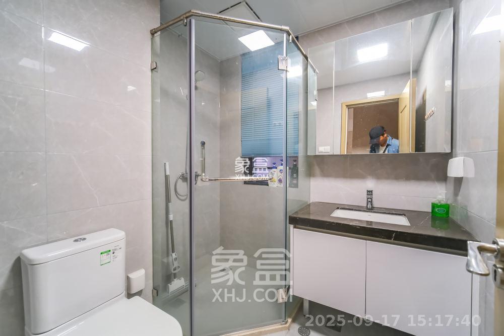 运达锦绣广场 3室2厅2卫 3500.0元/月 运达锦绣广场 3室2厅2卫 3500.0元/月室内图