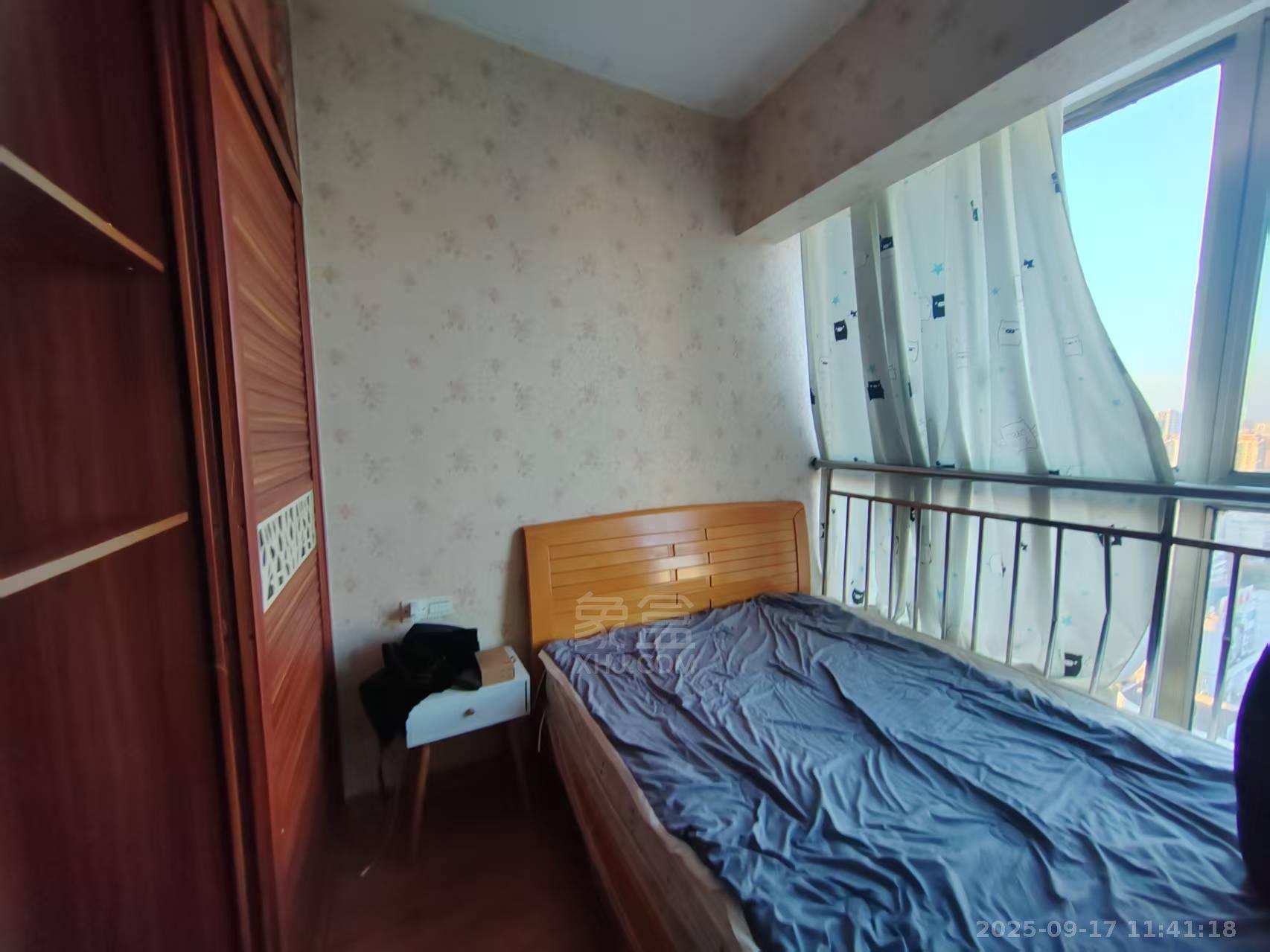 紫金名门 2室2厅1卫 1600.0元/月 紫金名门 2室2厅1卫 1600.0元/月室内图