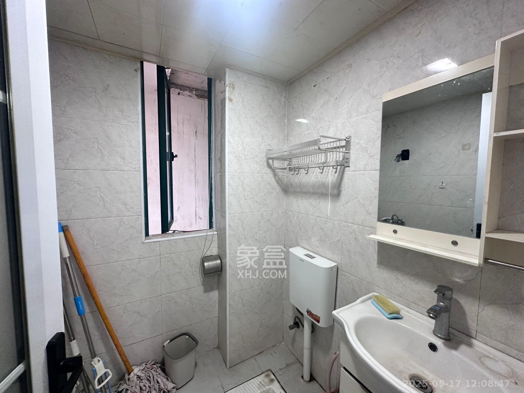 才子嘉都  1室1厅1卫    1900.0元/月室内图