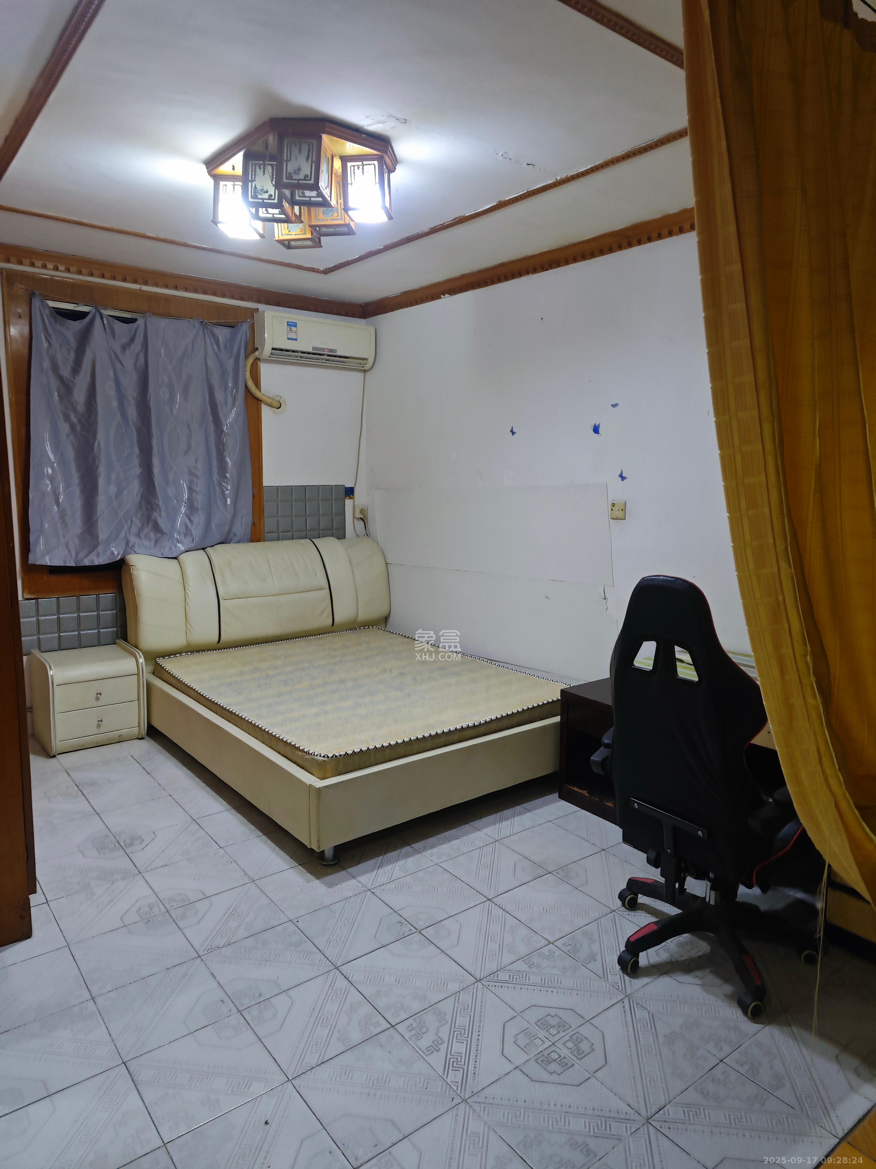 红旗区二片 2室1厅1卫 1500.0元/月 红旗区二片 2室1厅1卫 1500.0元/月室内图