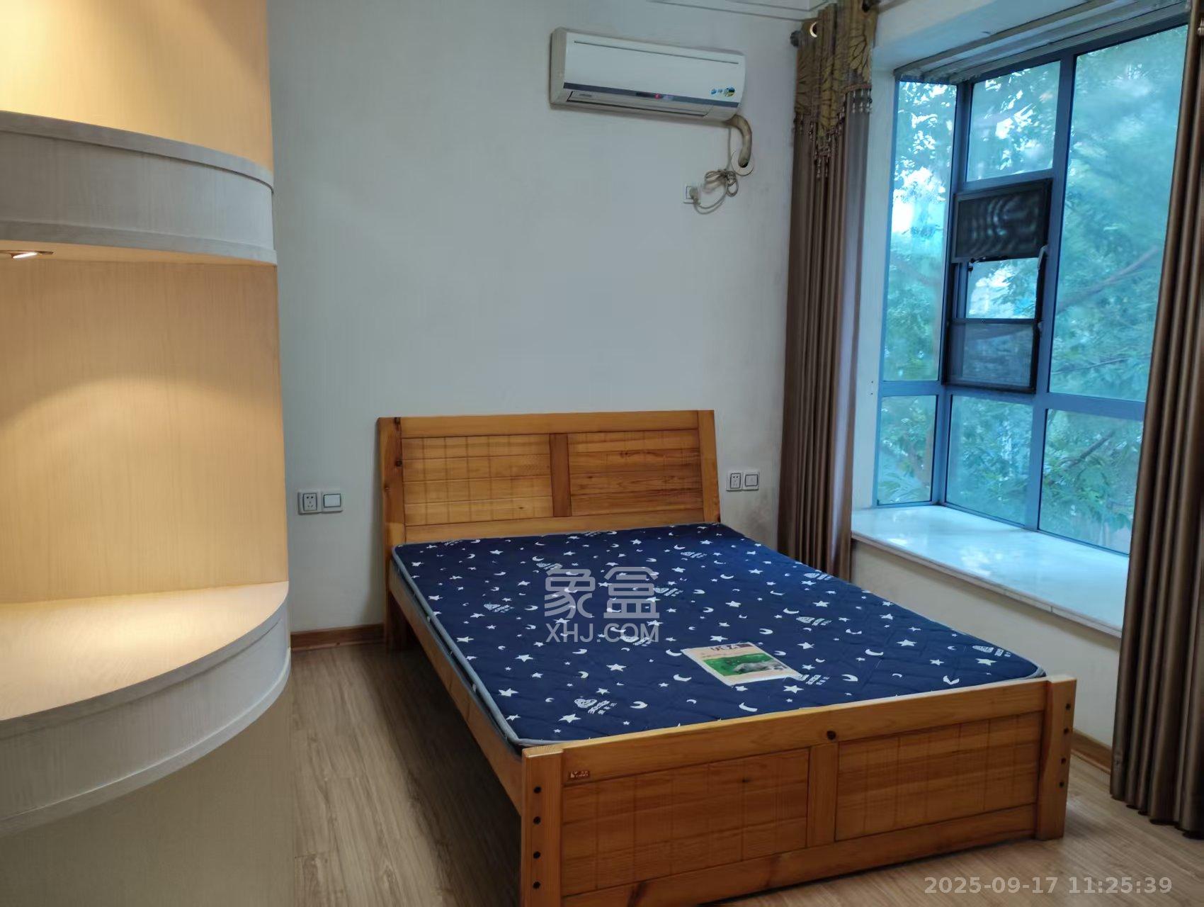 书香名邸  3室2厅2卫    3000.0元/月室内图