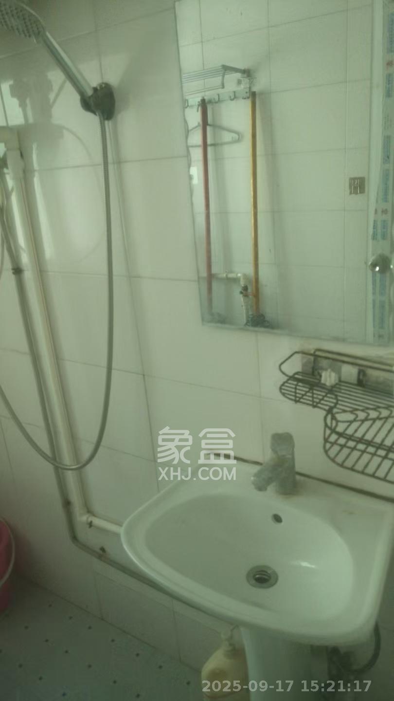 湘江花苑小区 1室1厅1卫 1000.0元/月 湘江花苑小区 1室1厅1卫 1000.0元/月室内图