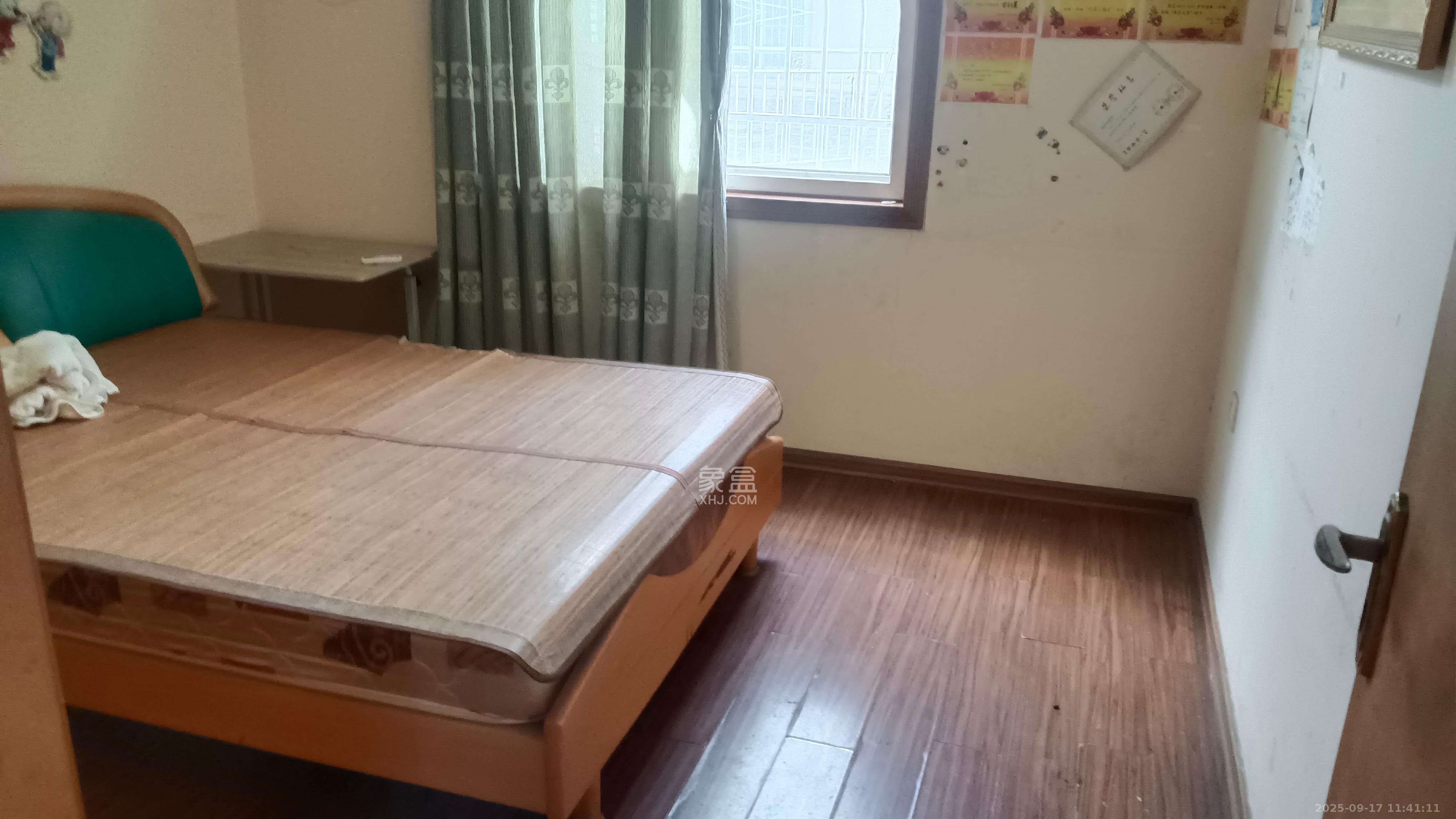 广厦新村  2室1厅1卫    1400.0元/月室内图