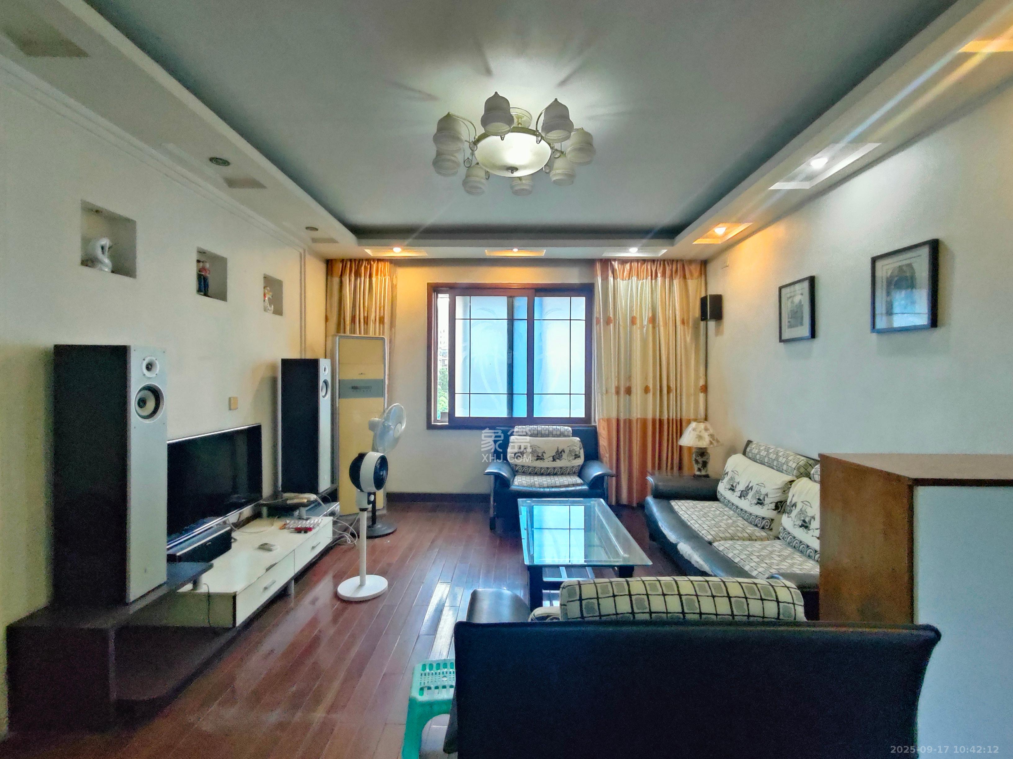 湘仪家园 3室2厅1卫 1900.0元/月 湘仪家园 3室2厅1卫 1900.0元/月户型图