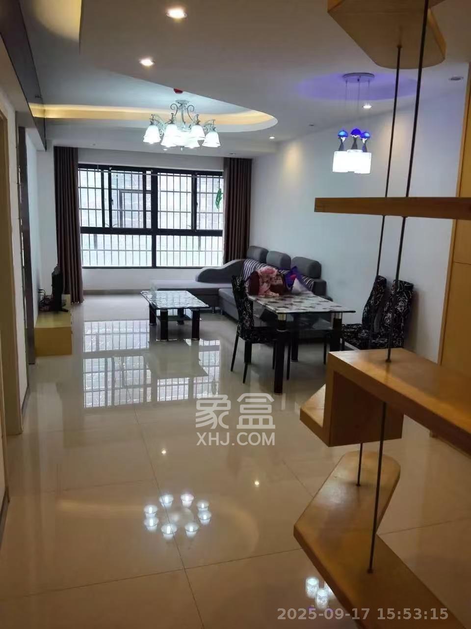 新长海广场  2室1厅1卫    1600.0元/月 新长海广场  2室1厅1卫    1600.0元/月室内图