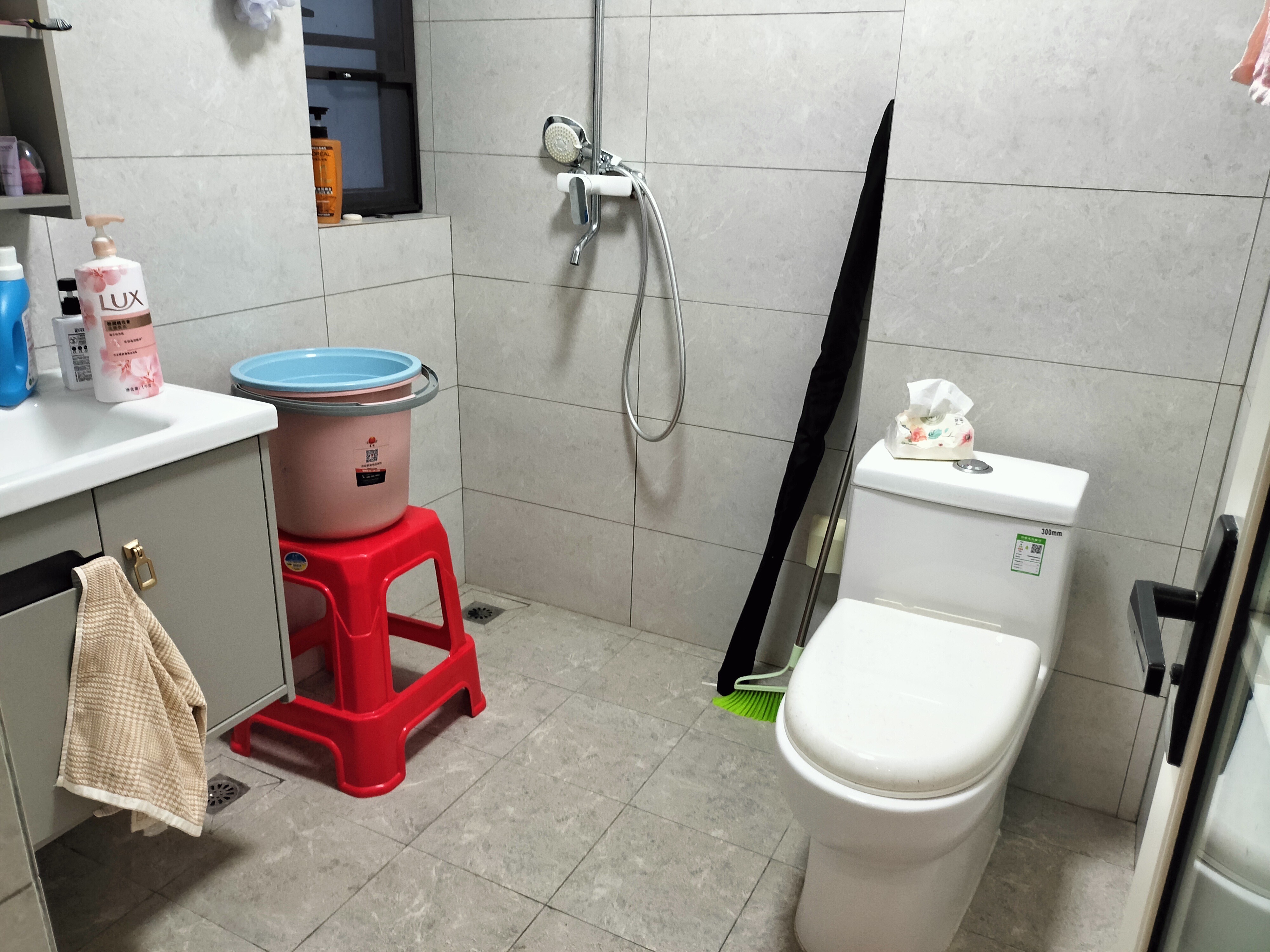 正茂豪庭 3室2厅2卫 2600.0元/月 正茂豪庭 3室2厅2卫 2600.0元/月室内图