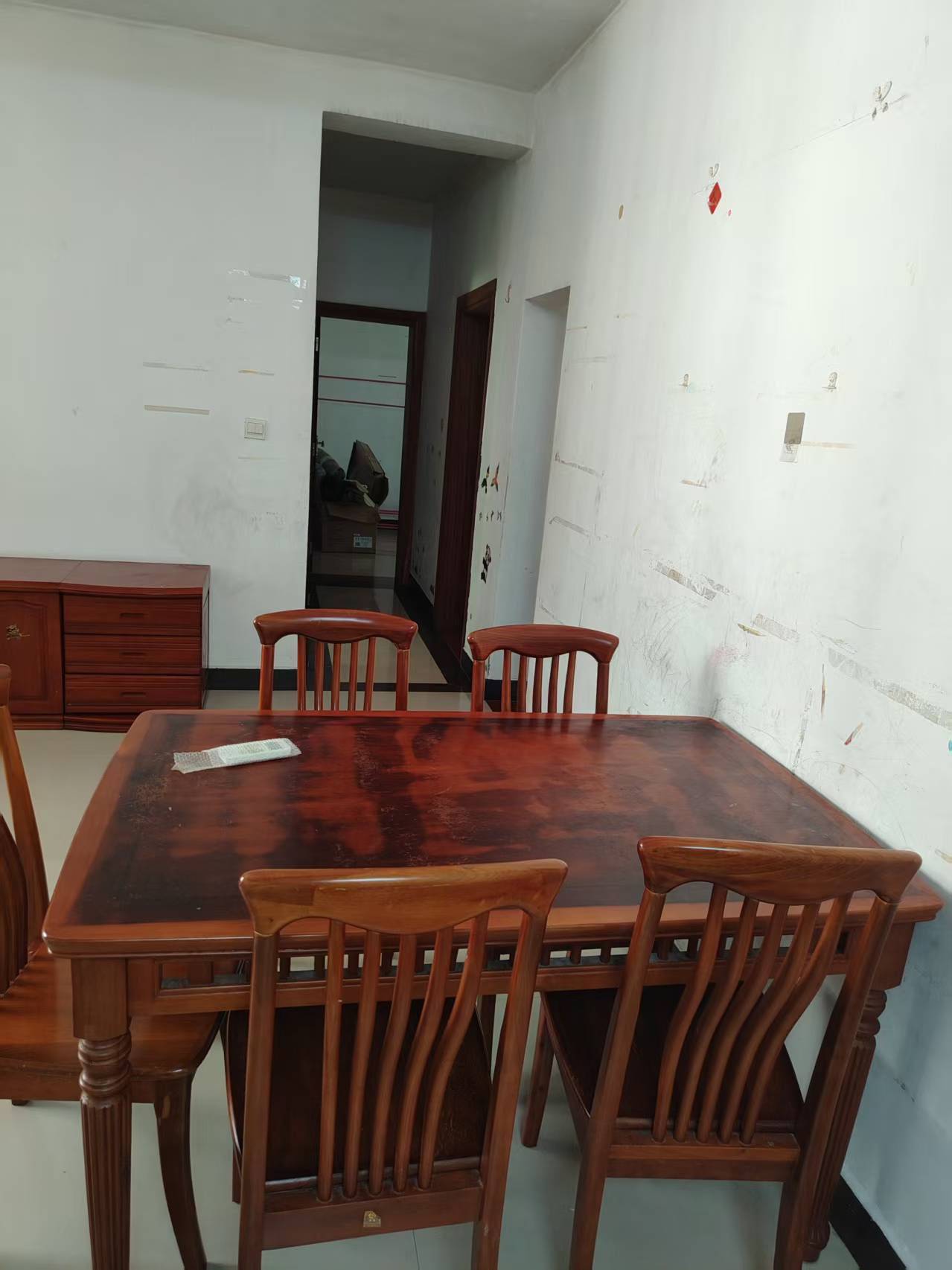 天福新村 3室2厅1卫 1700.0元/月 天福新村 3室2厅1卫 1700.0元/月室内图