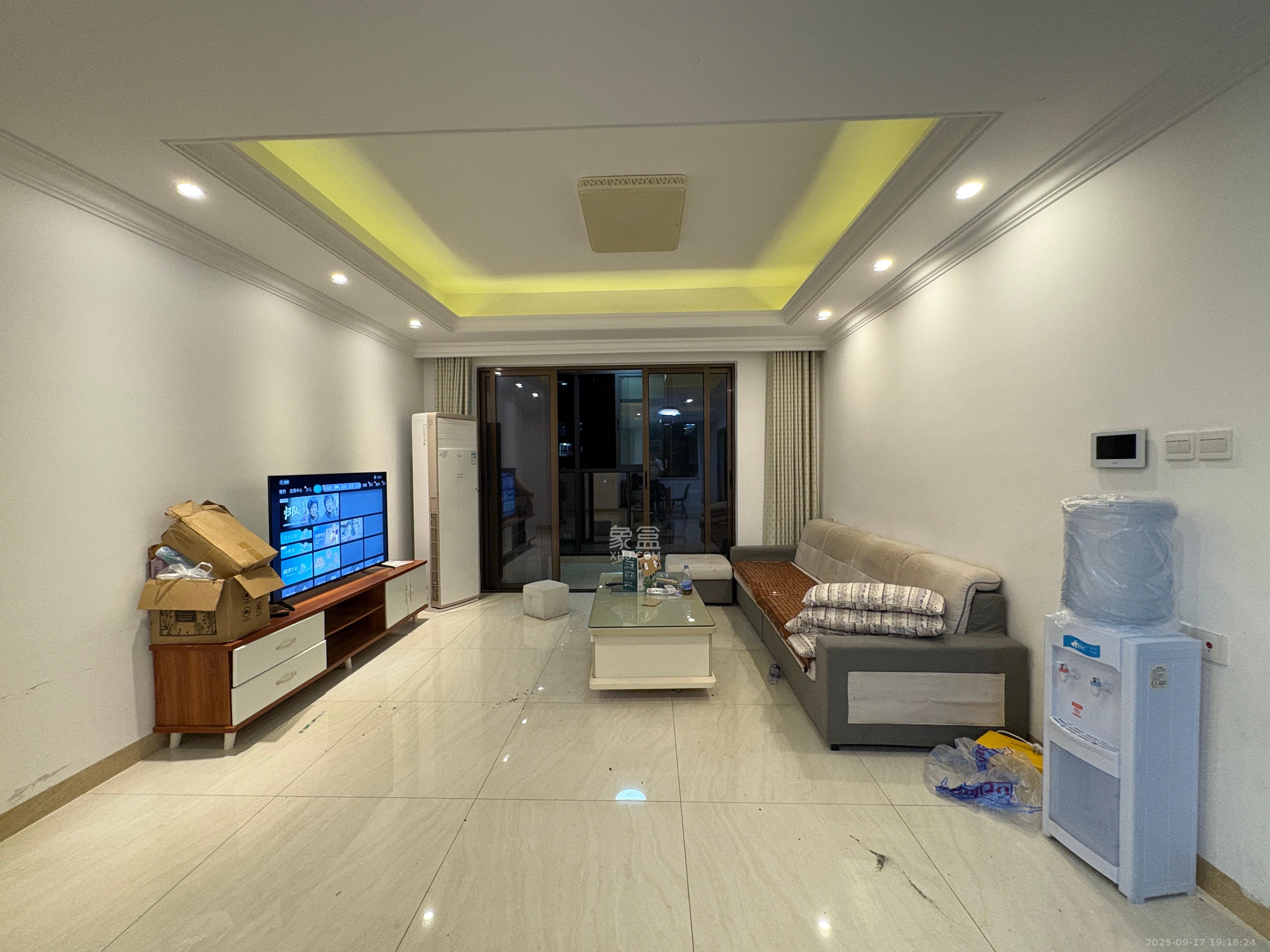 江山帝景哈佛 1室0厅0卫 2600.0元/月 江山帝景哈佛 1室0厅0卫 2600.0元/月室内图