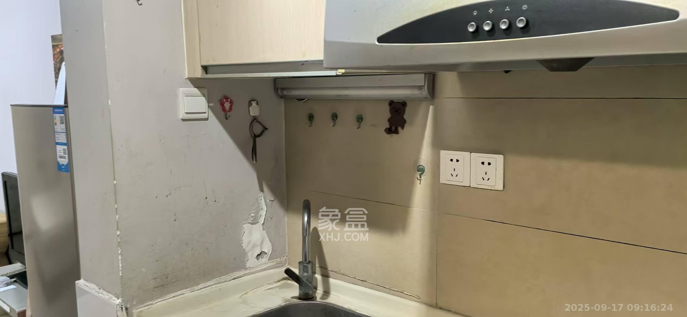 万科金色家园 1室1厅1卫 1300.0元/月 万科金色家园 1室1厅1卫 1300.0元/月室内图